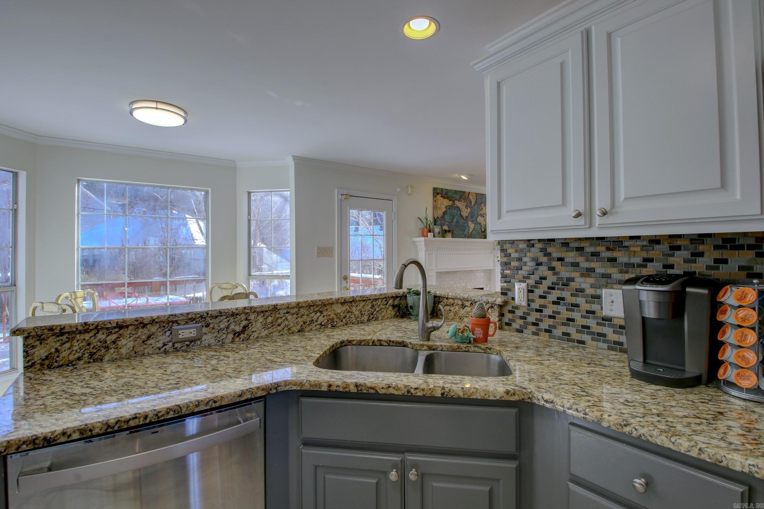 2214 Westport Loop