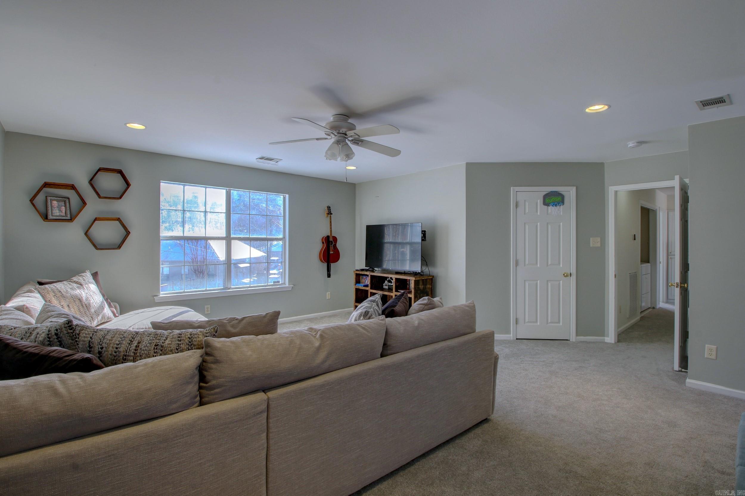 2214 Westport Loop