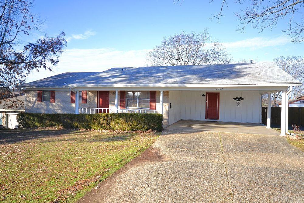 5701 N Locust