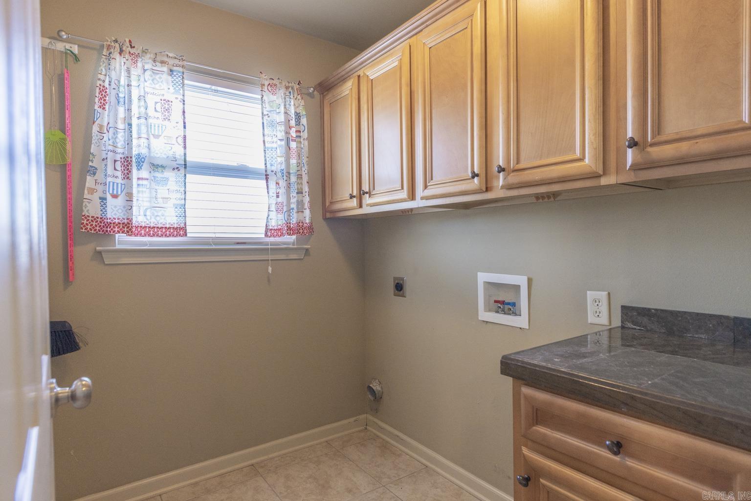 4154 Lonesome Oak Loop