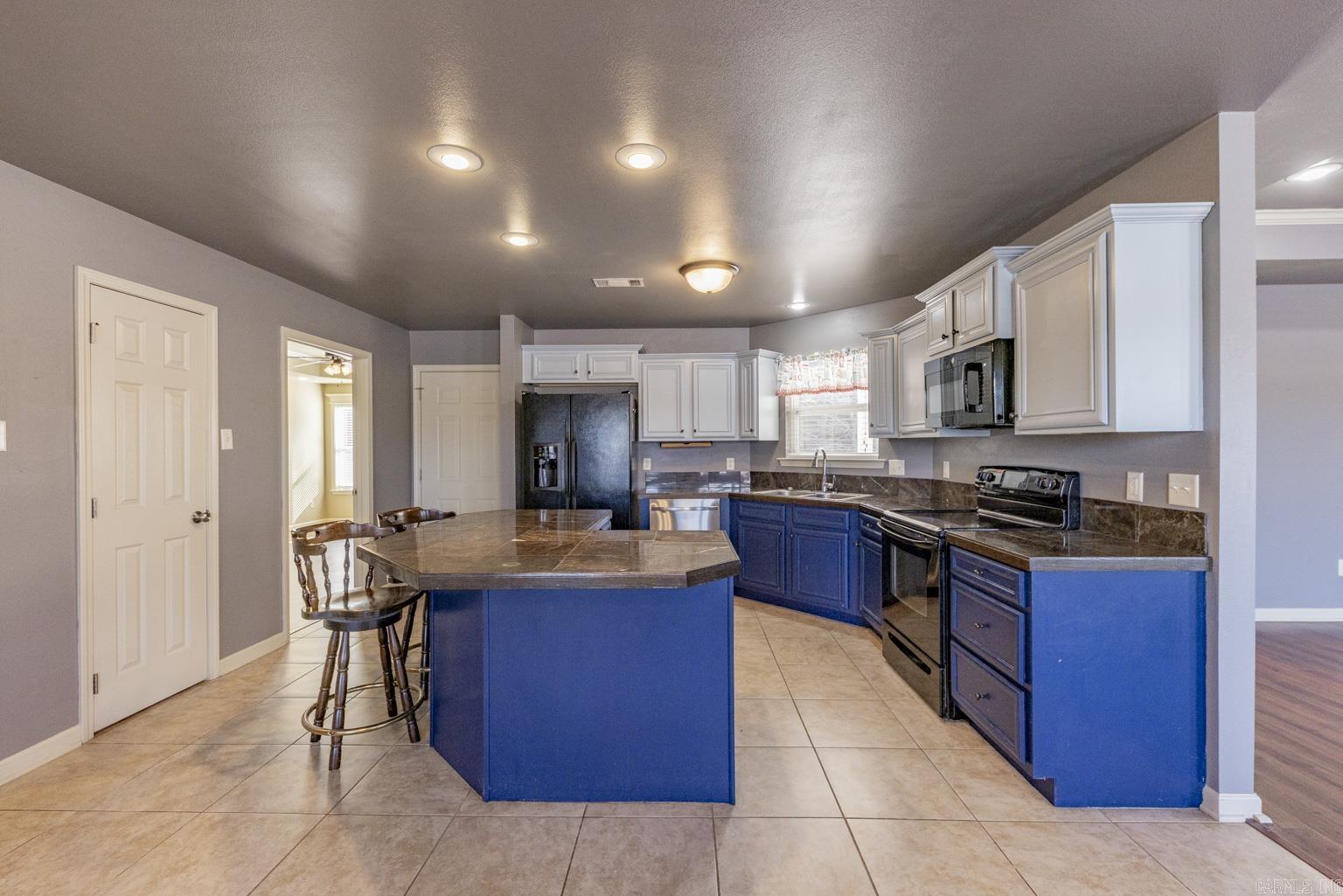 4154 Lonesome Oak Loop