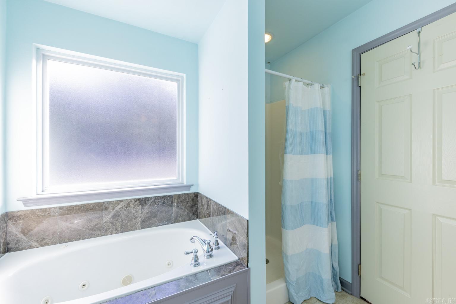 4154 Lonesome Oak Loop