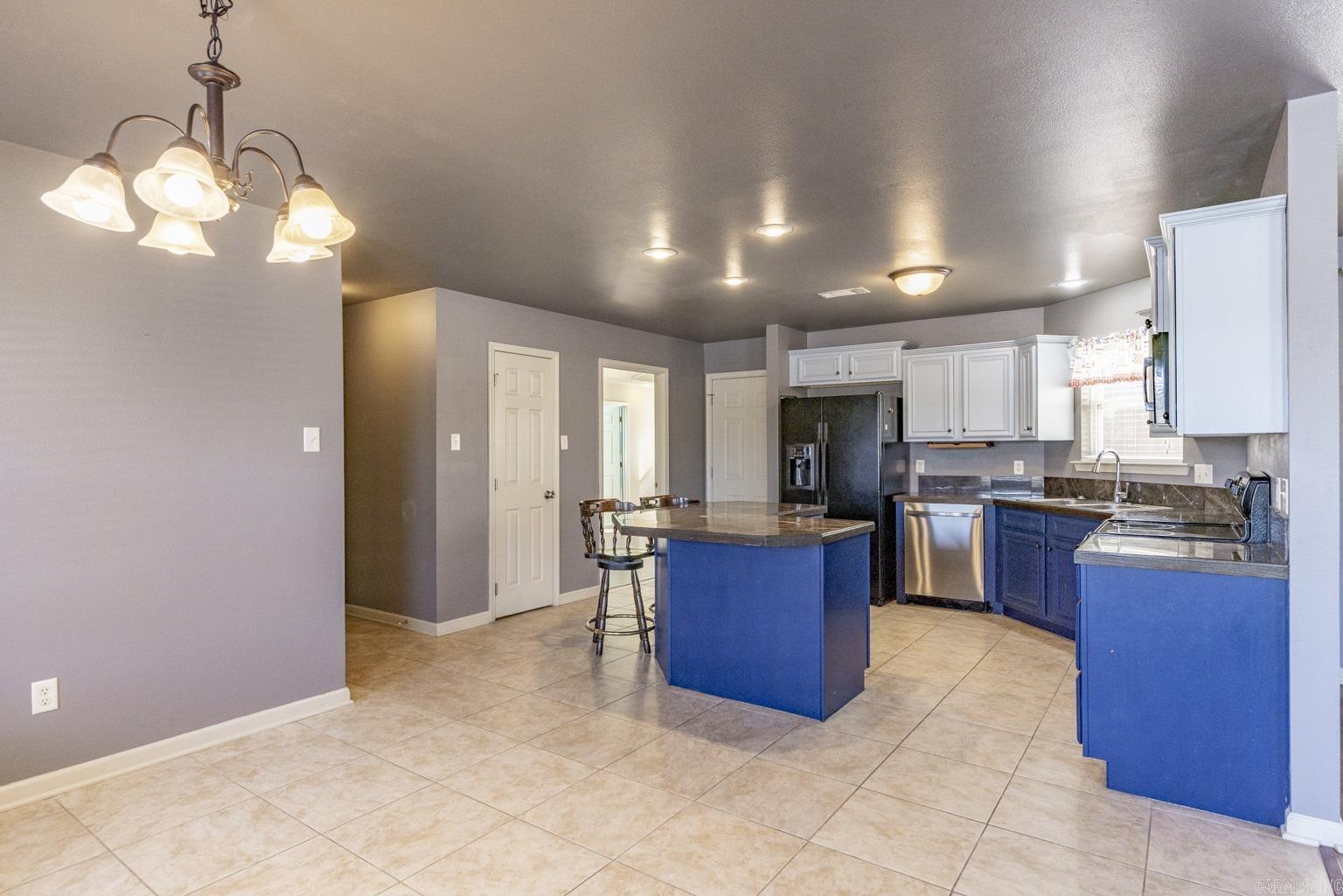 4154 Lonesome Oak Loop