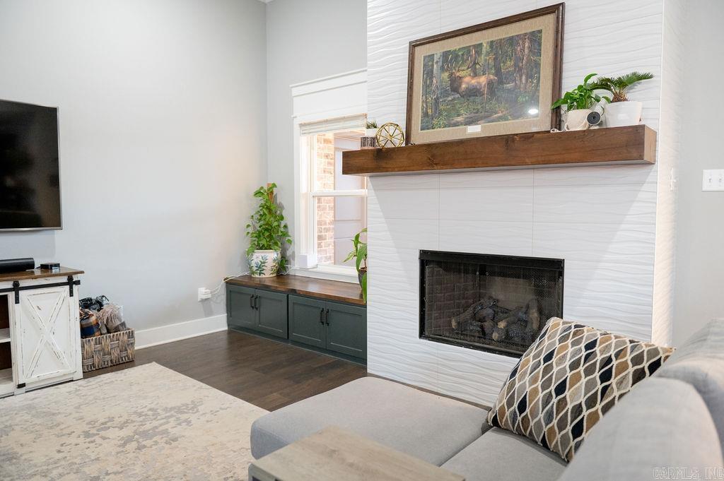 9417 Cliffside Drive