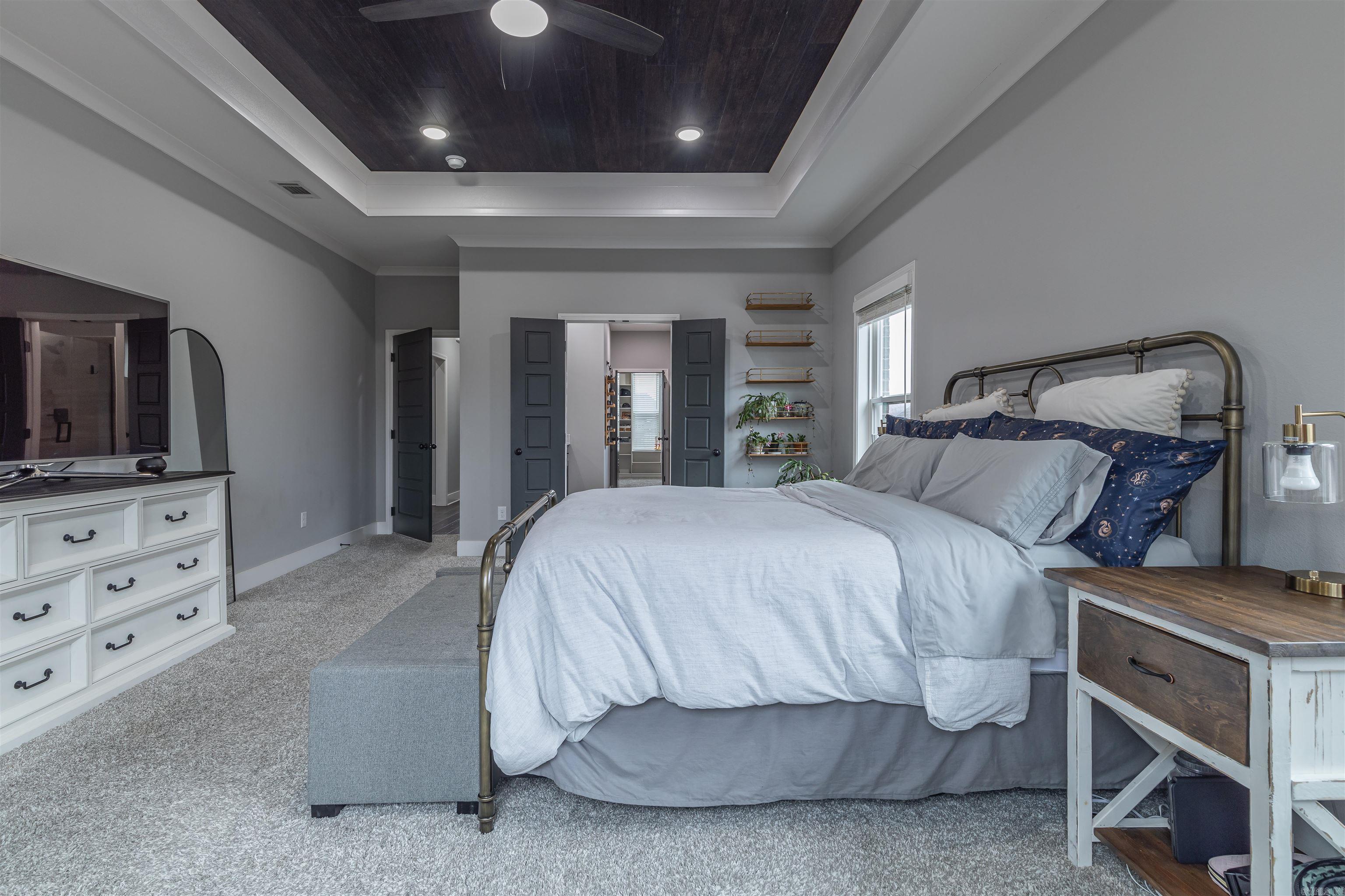 9417 Cliffside Drive