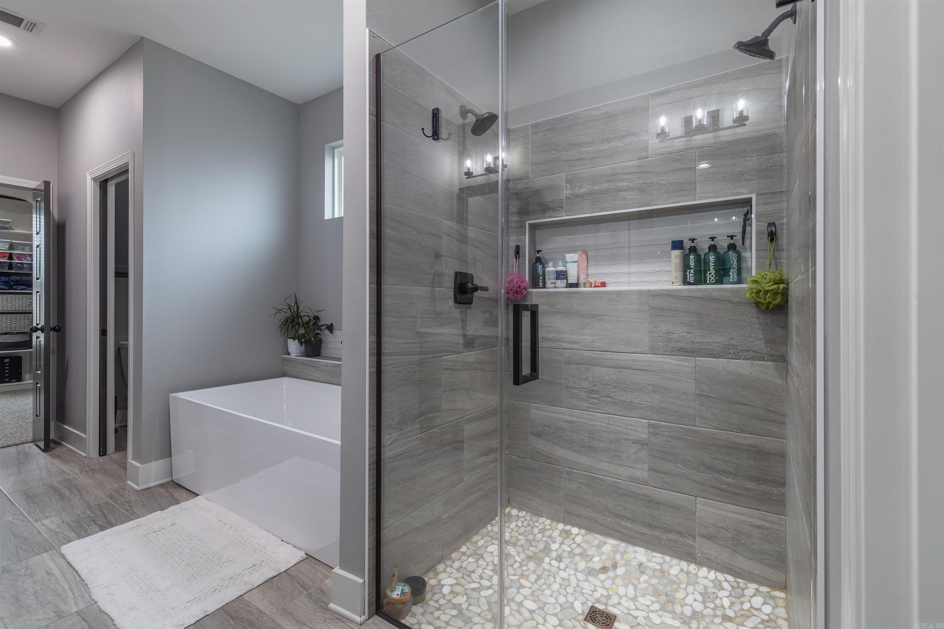 9417 Cliffside Drive