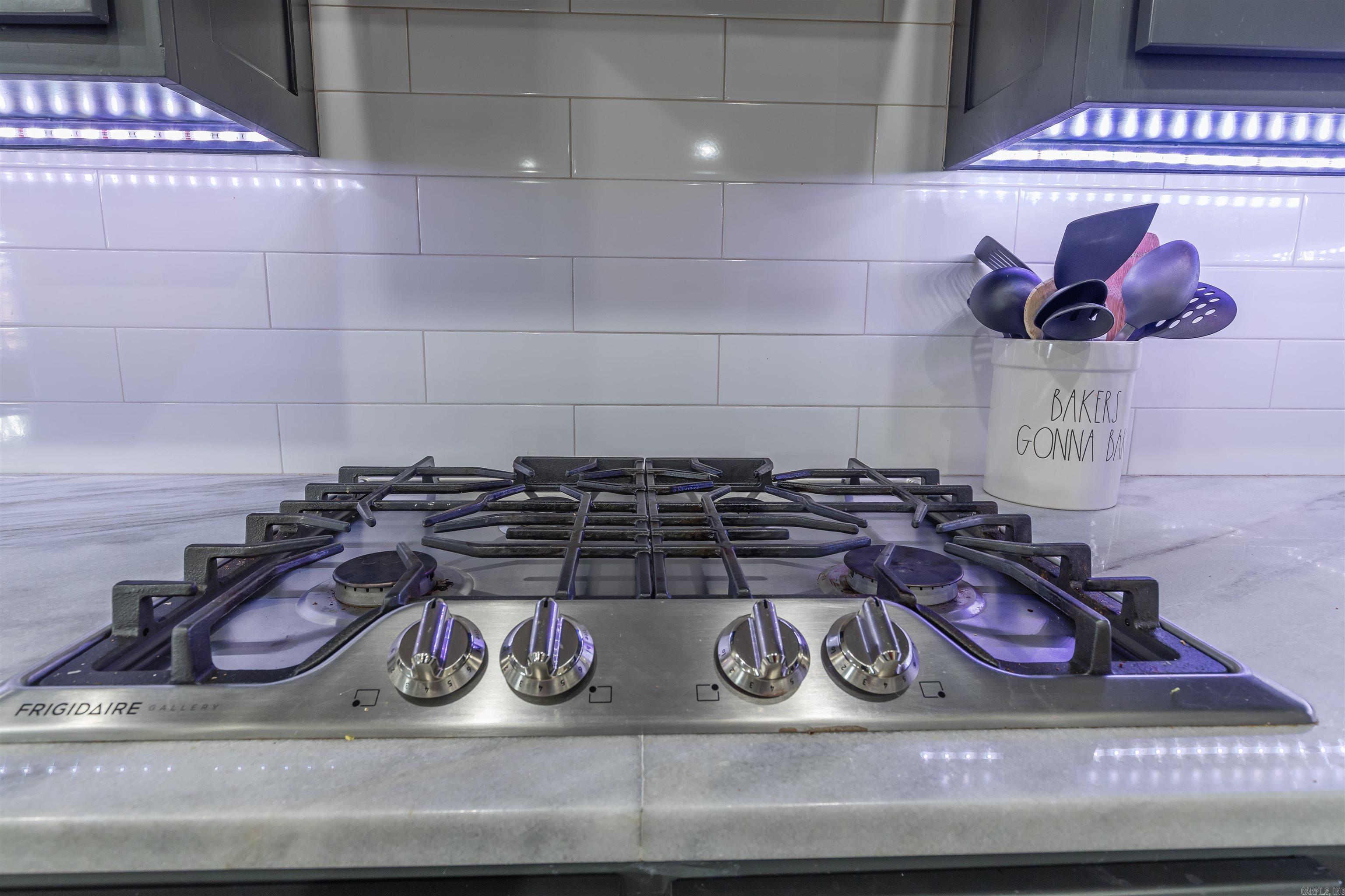 9417 Cliffside Drive