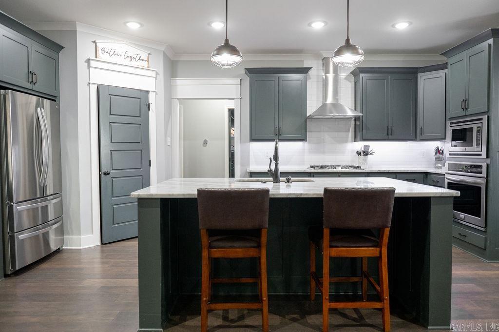 9417 Cliffside Drive