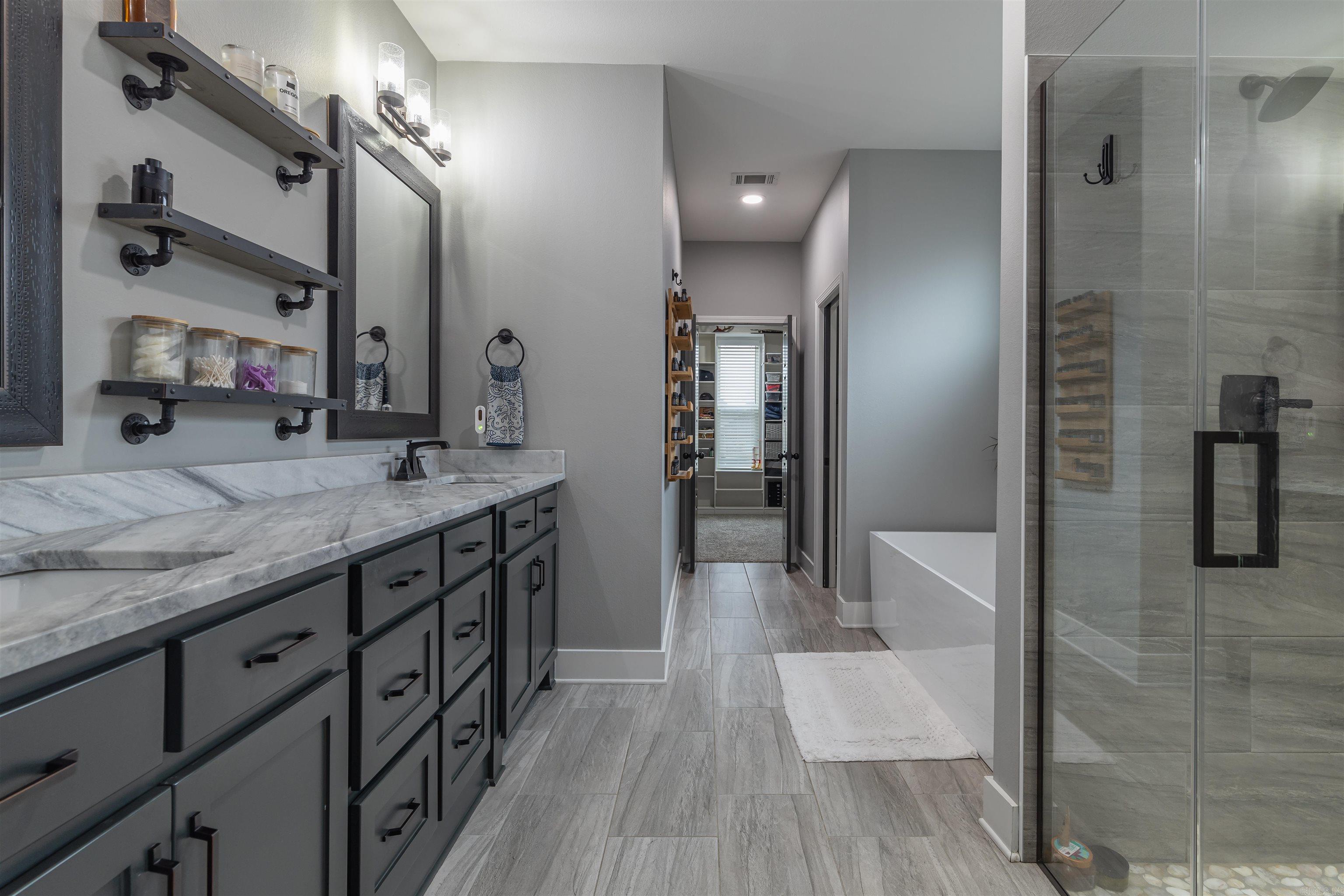 9417 Cliffside Drive