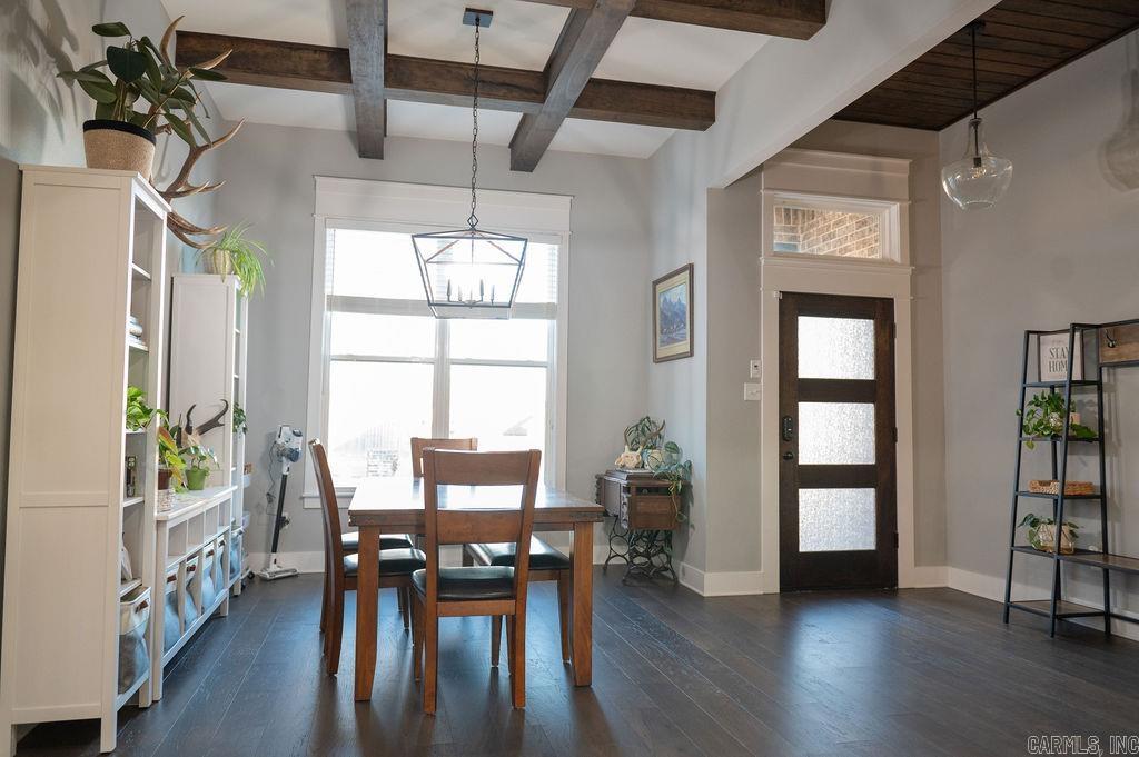 9417 Cliffside Drive