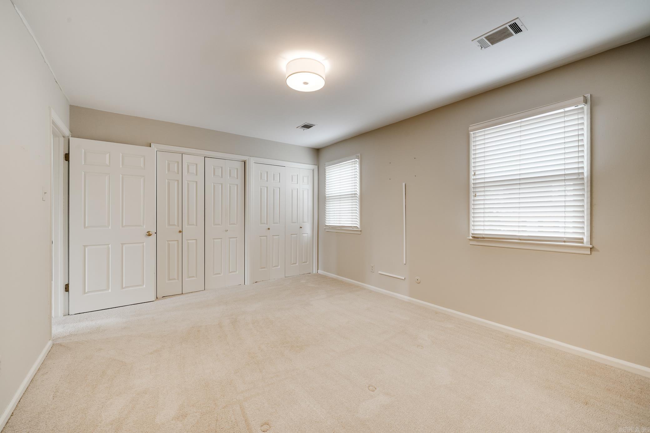 2200 Andover #902 Court Unit: 902