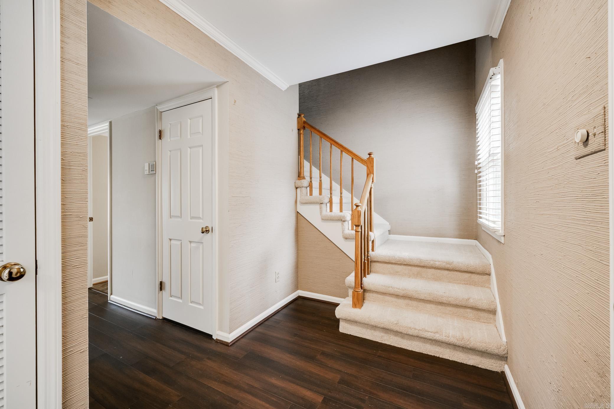 2200 Andover #902 Court Unit: 902