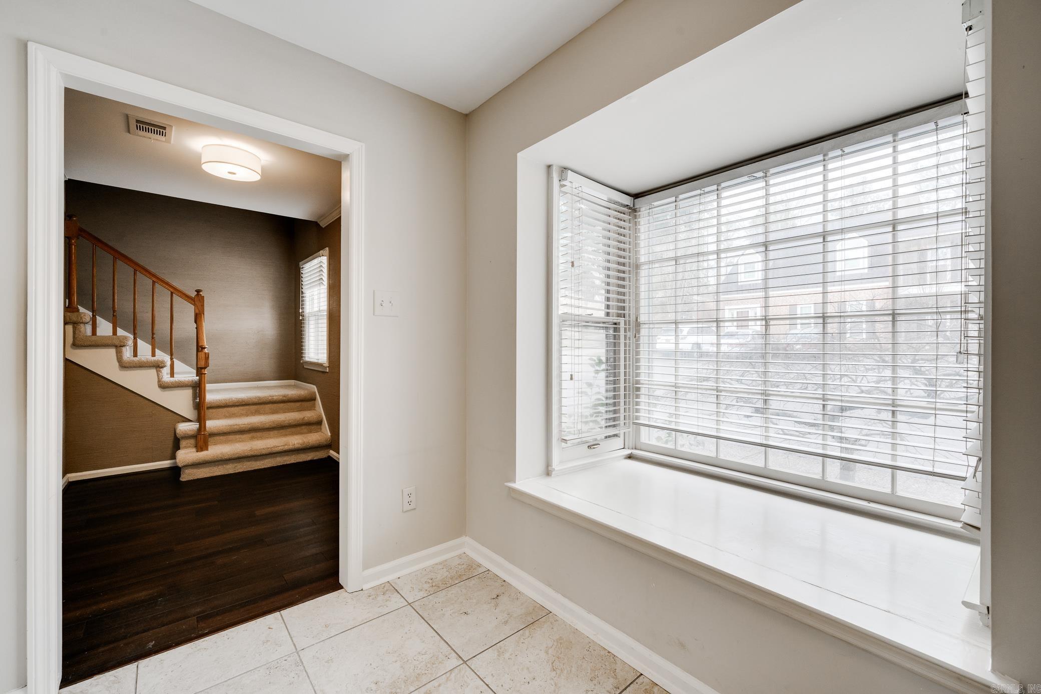 2200 Andover #902 Court Unit: 902