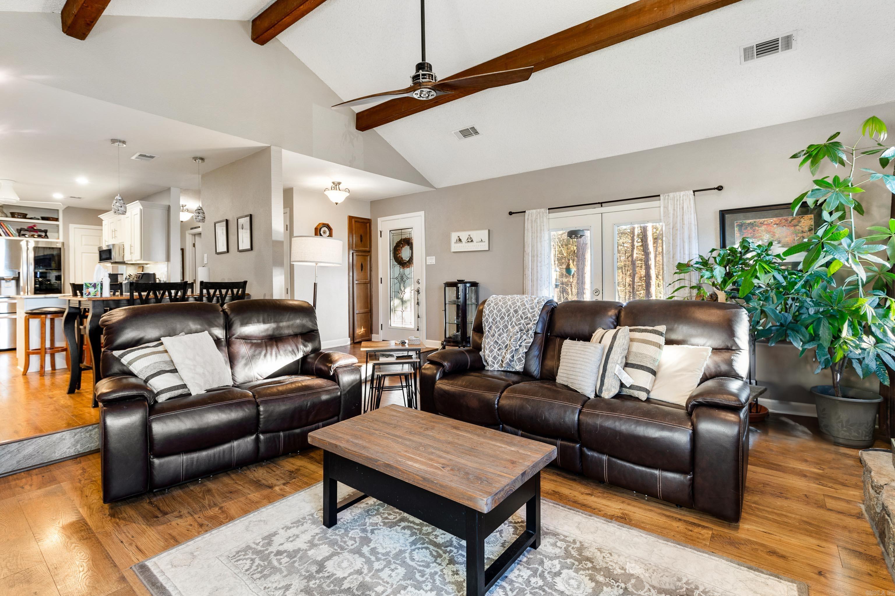 41 Hightrail Drive