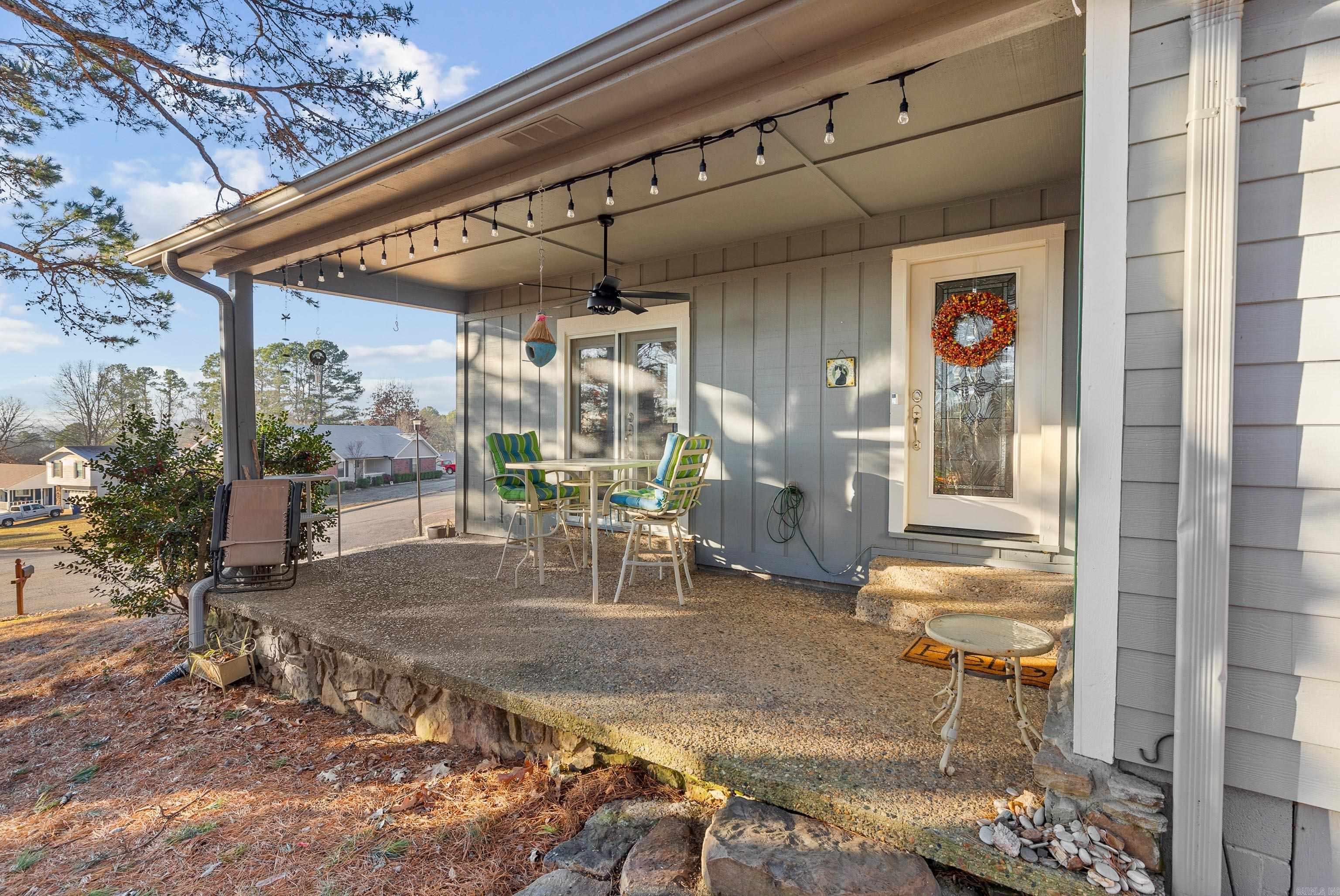 41 Hightrail Drive
