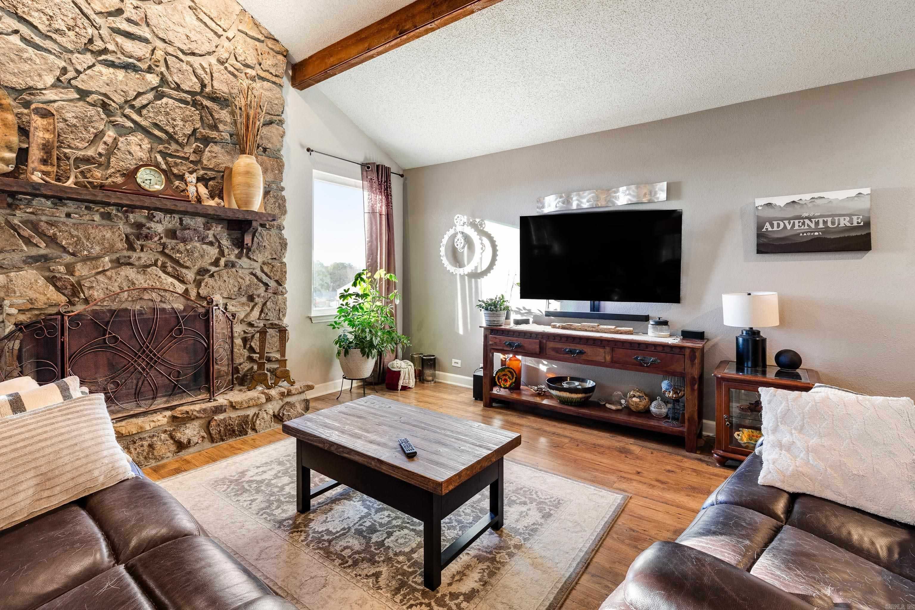 41 Hightrail Drive