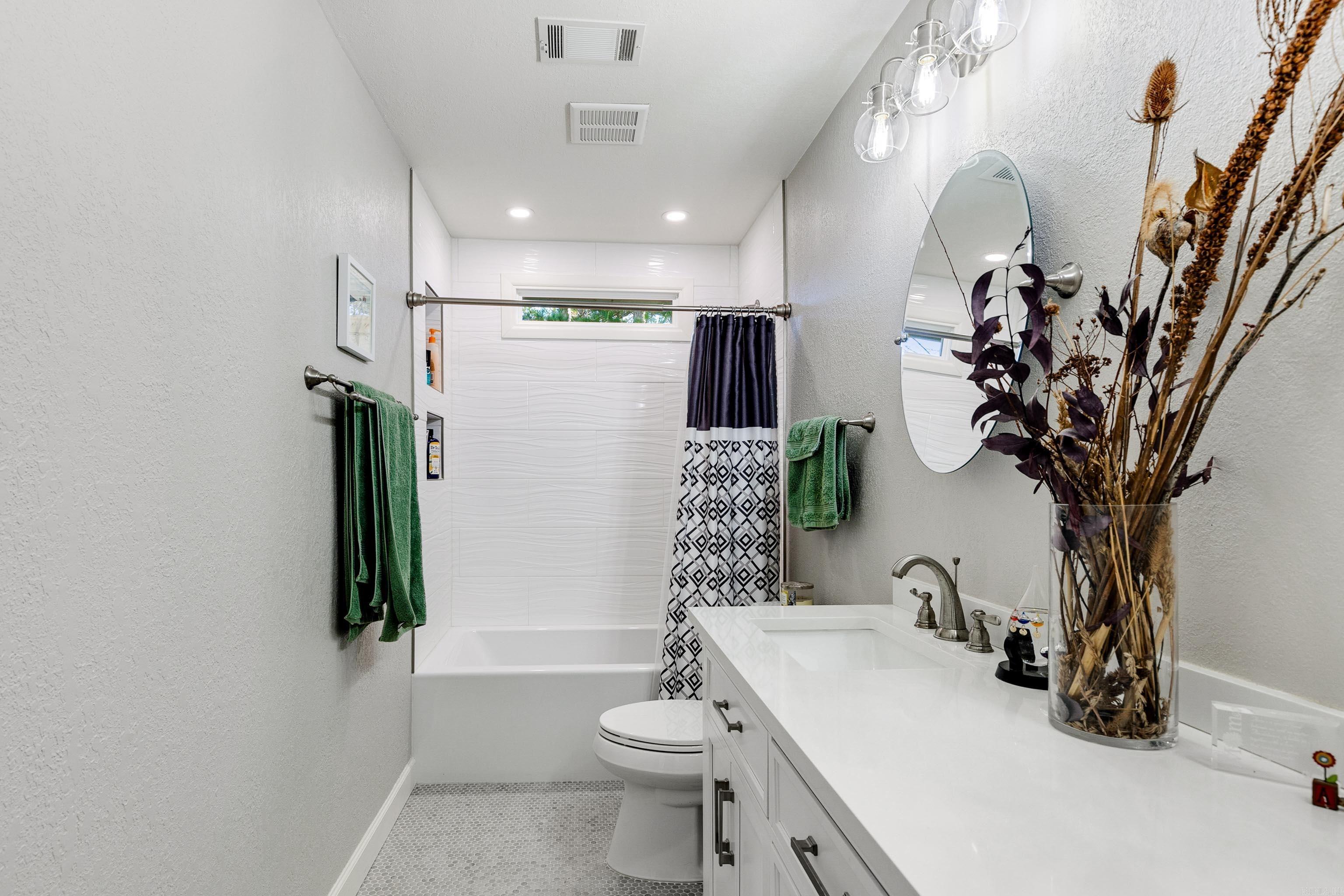 41 Hightrail Drive