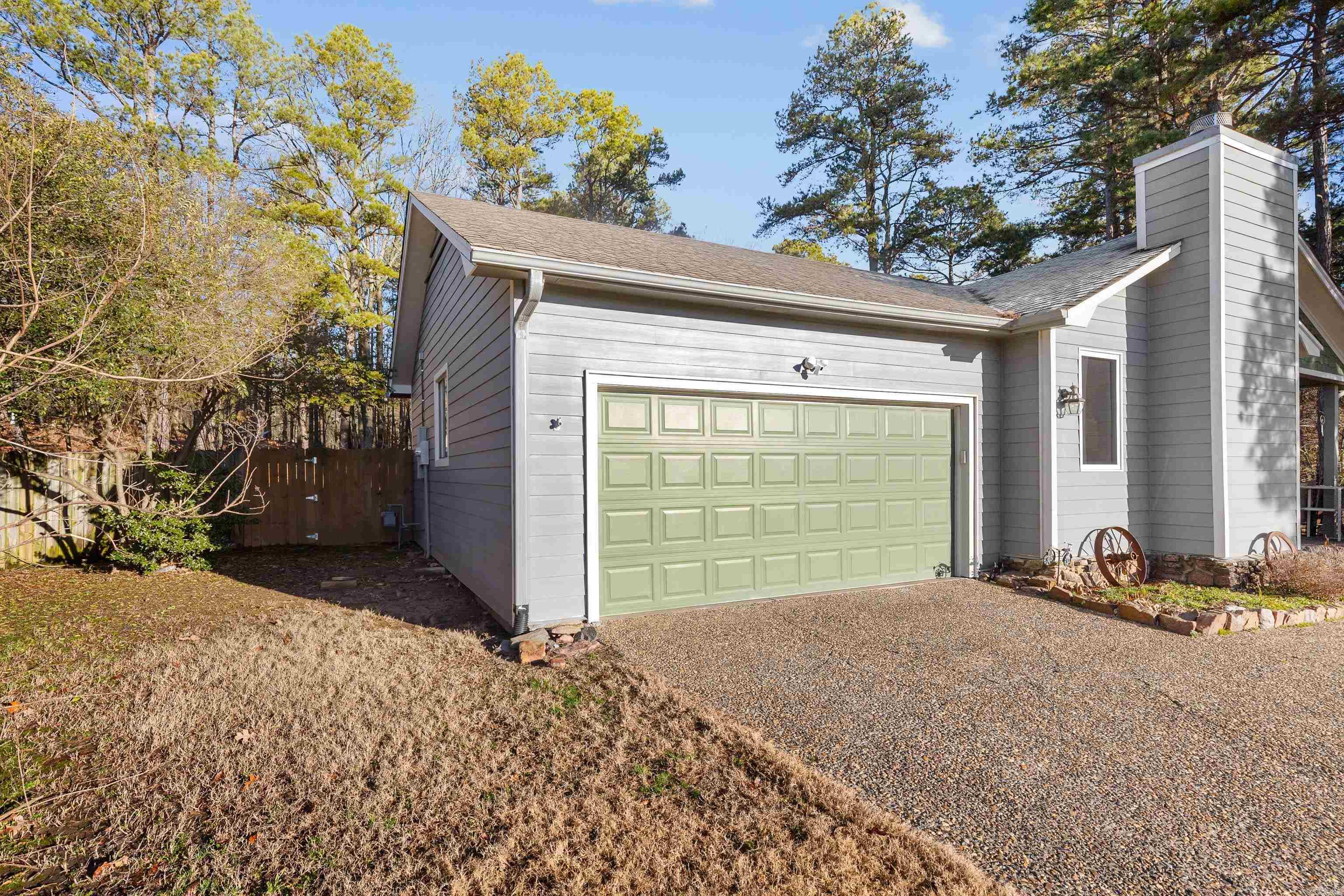 41 Hightrail Drive