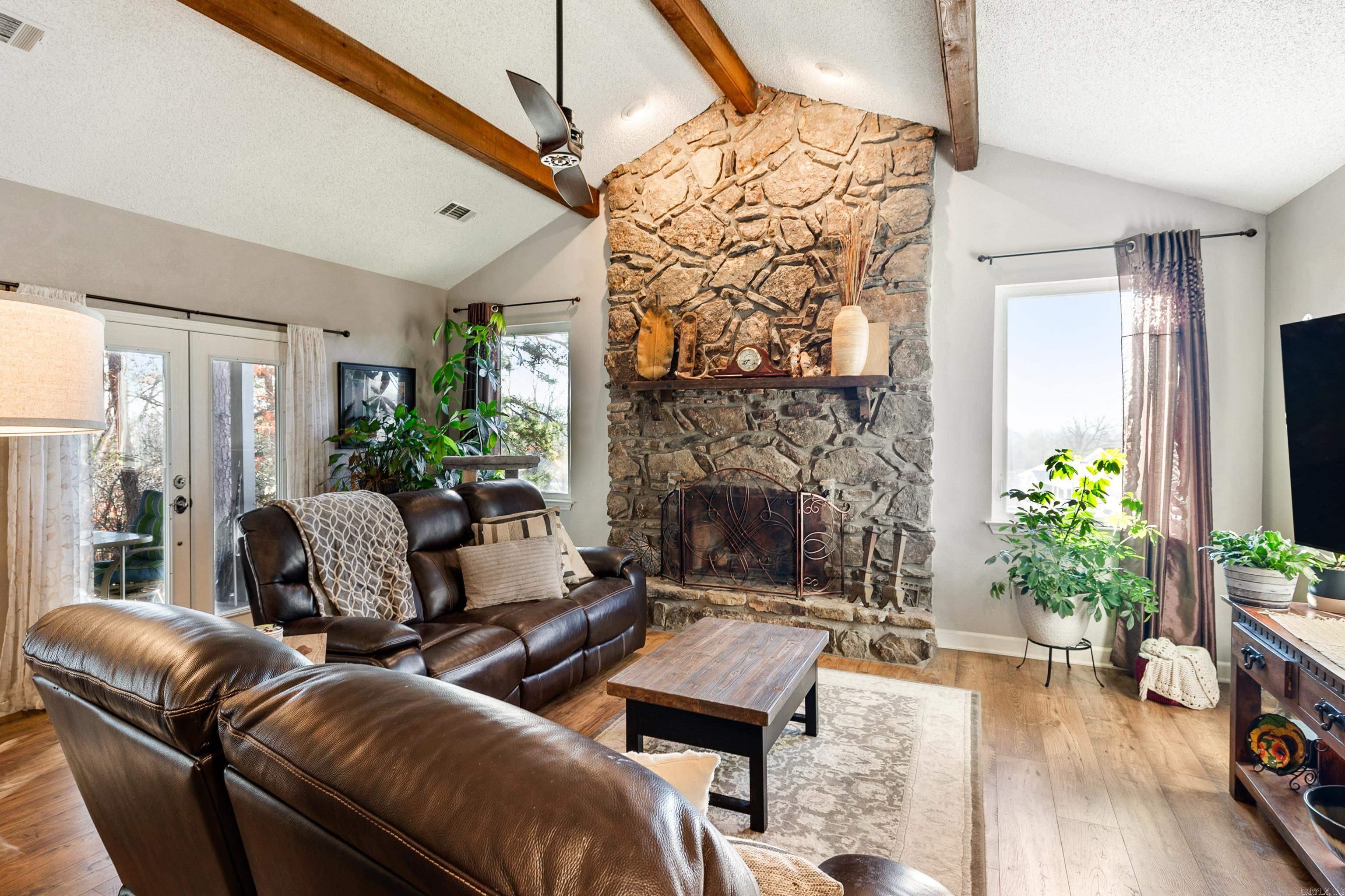 41 Hightrail Drive