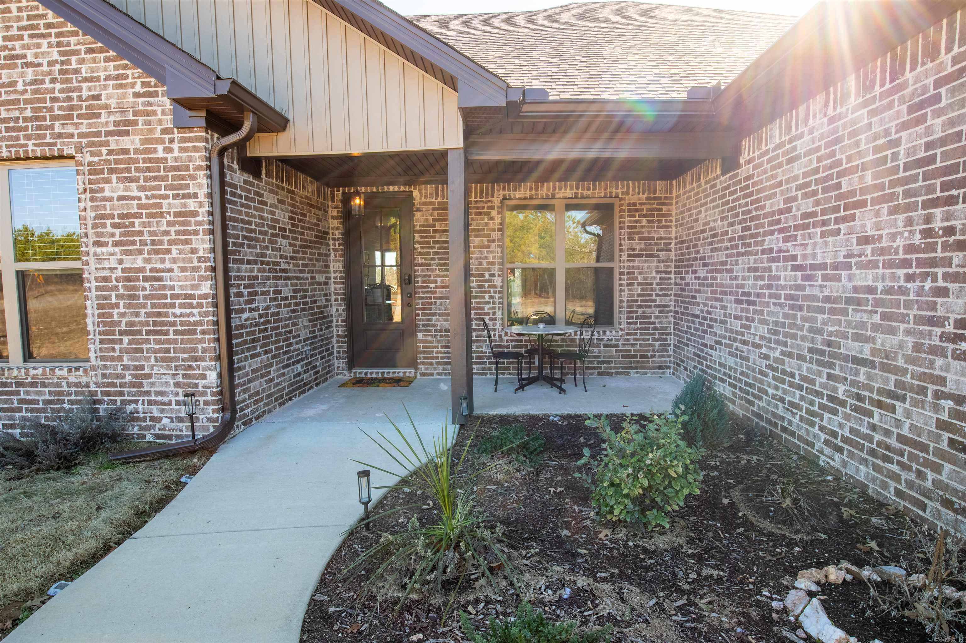 10447 HWY 298