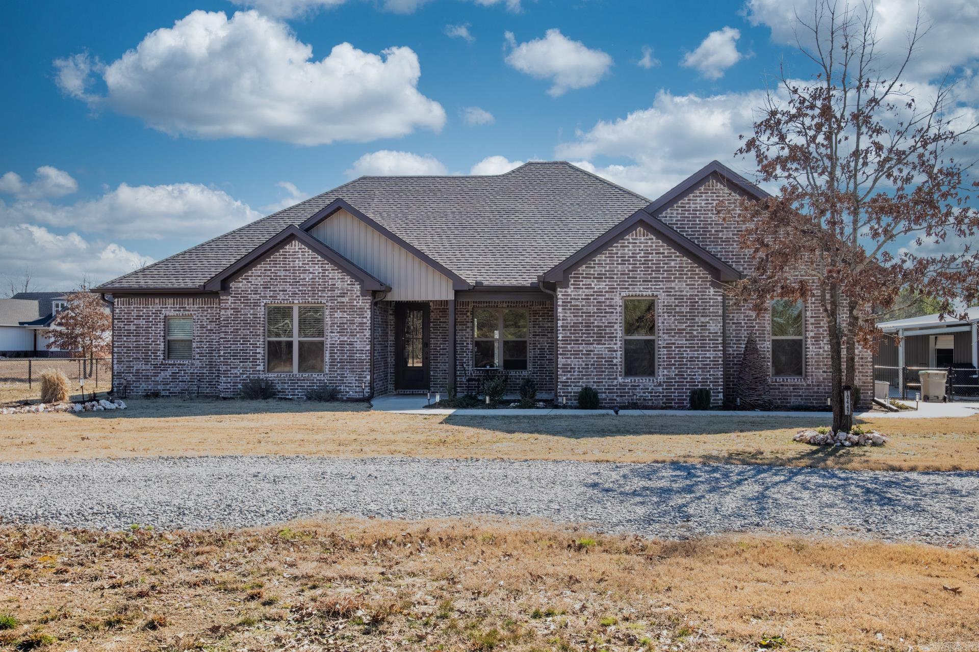10447 HWY 298