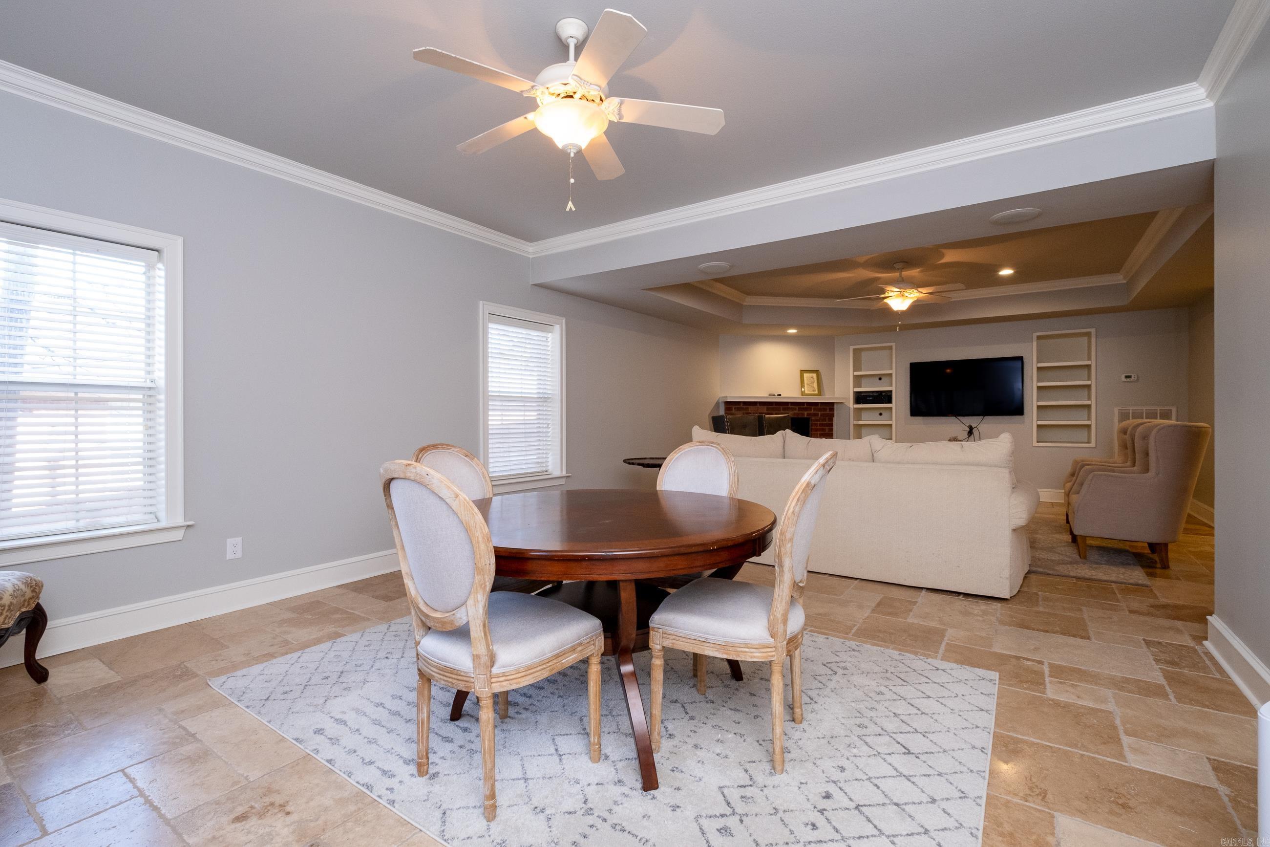 8 Carriage Creek Drive