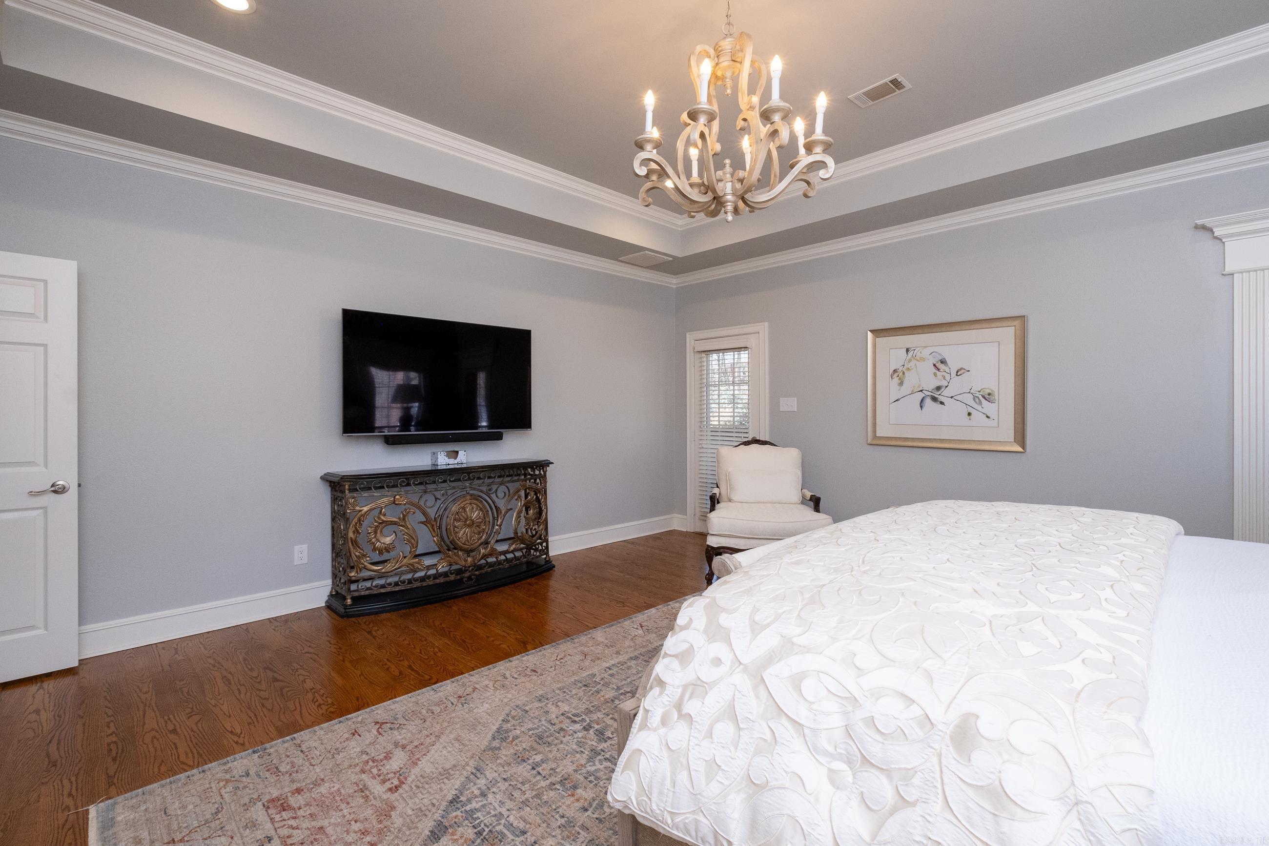 8 Carriage Creek Drive