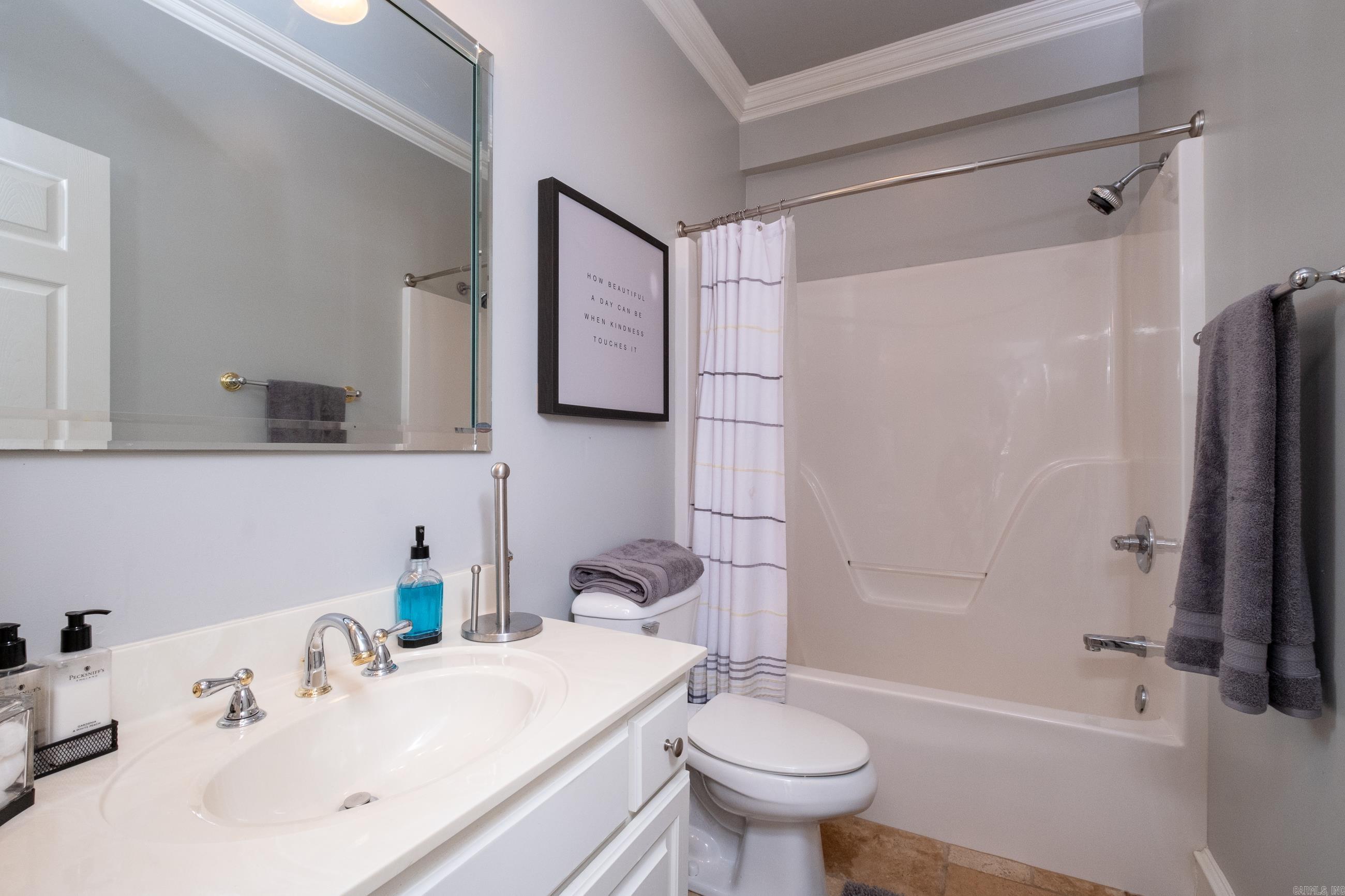 8 Carriage Creek Drive