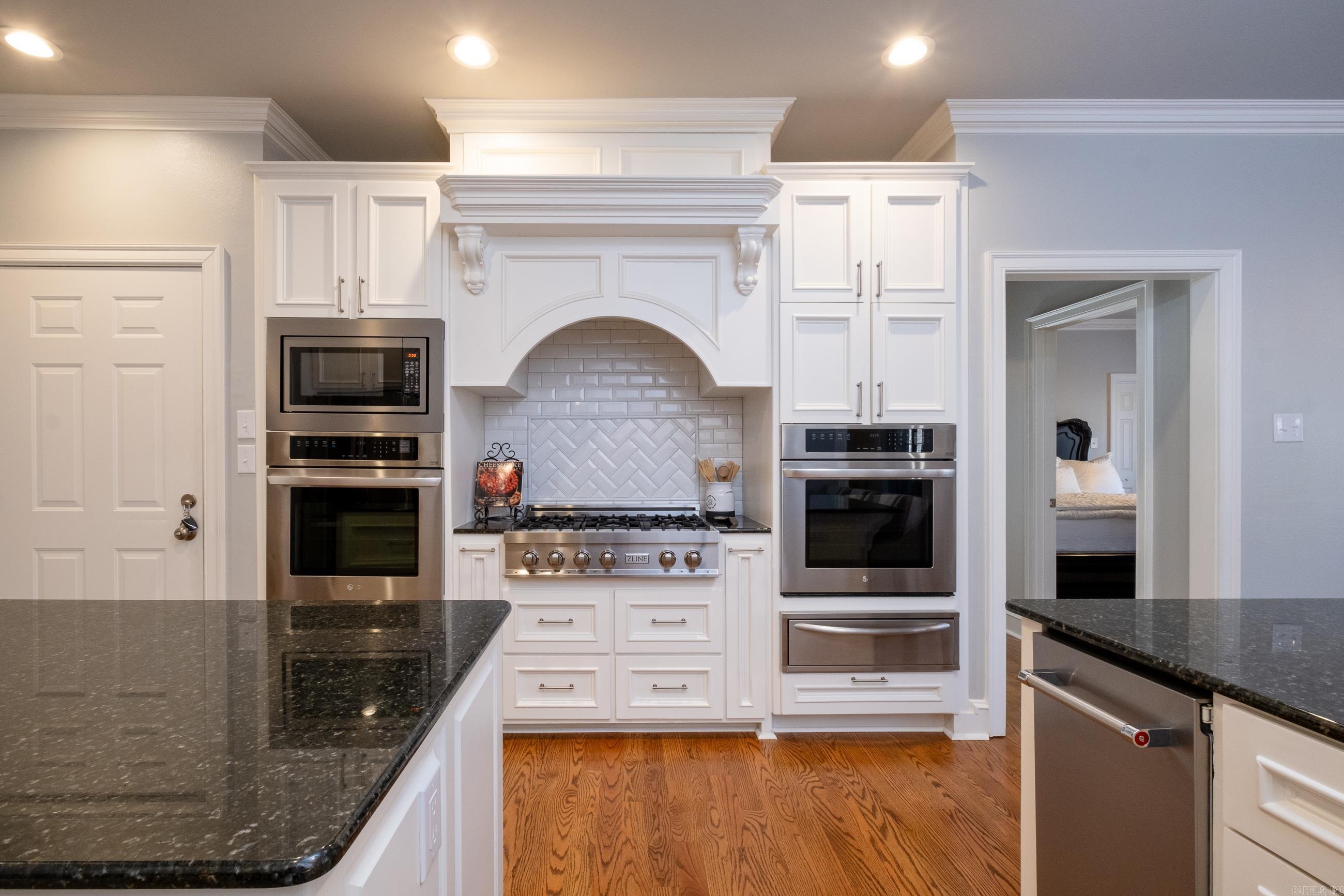 8 Carriage Creek Drive