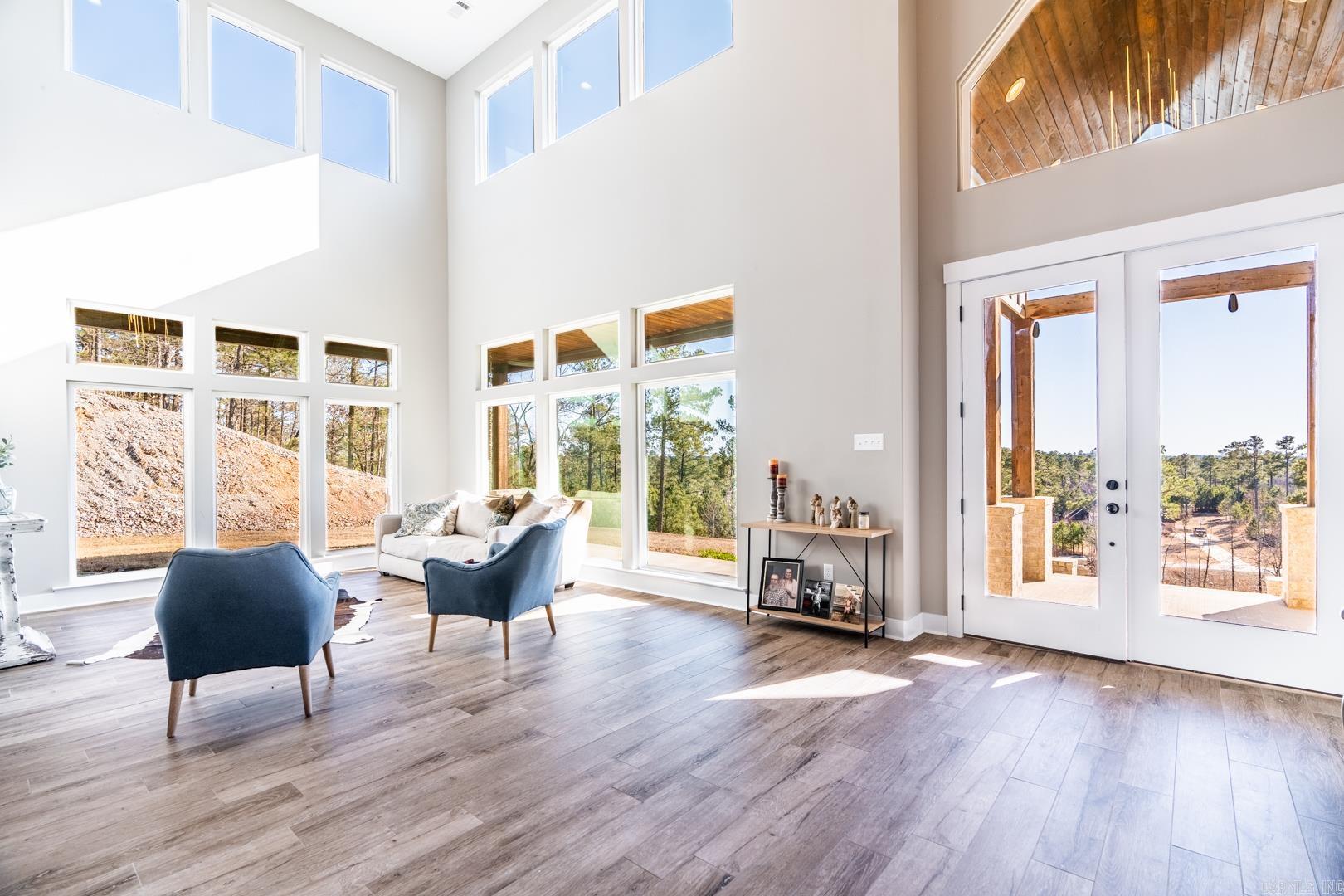 1284 Westcliffe Drive