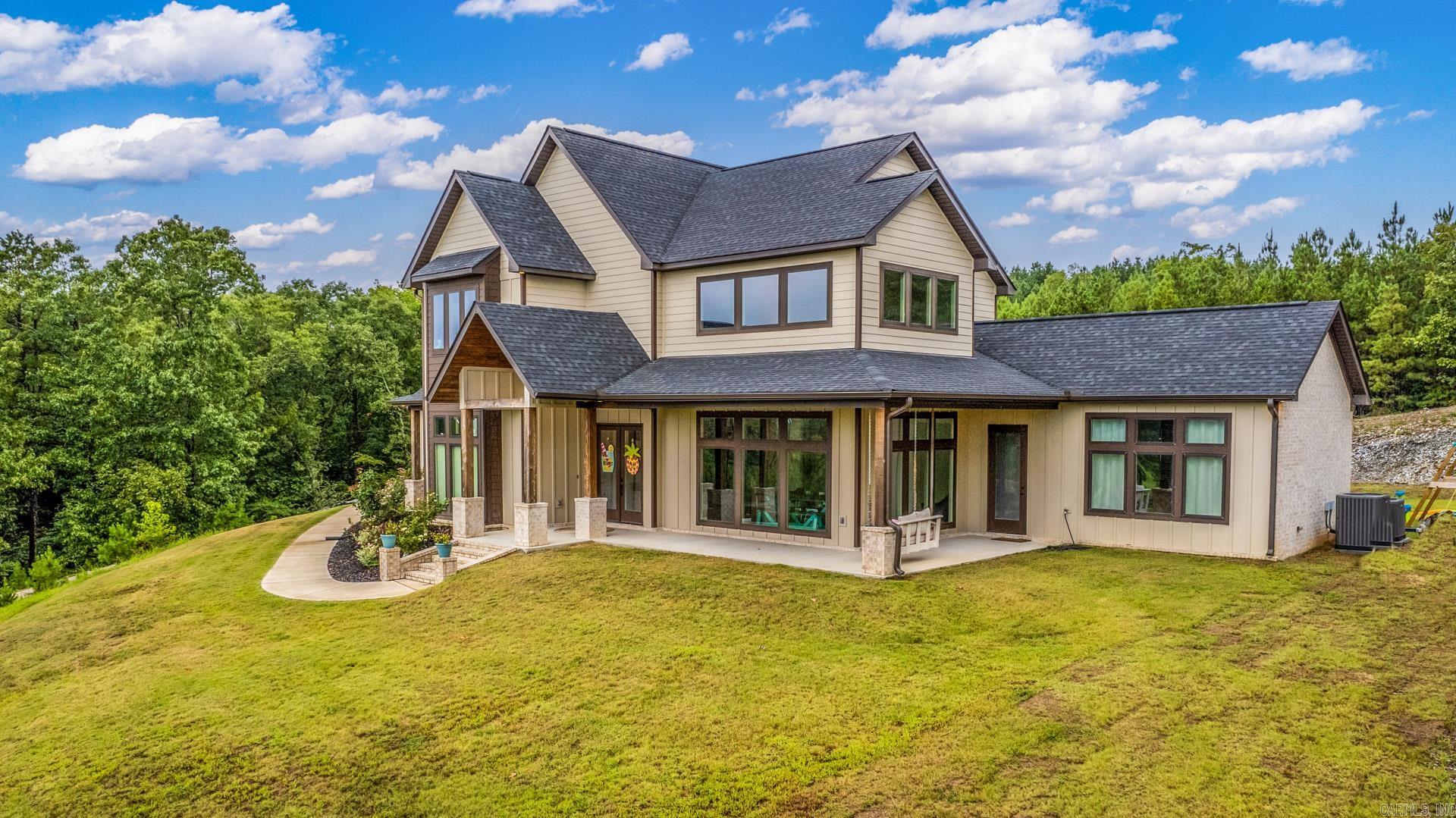 1284 Westcliffe Drive