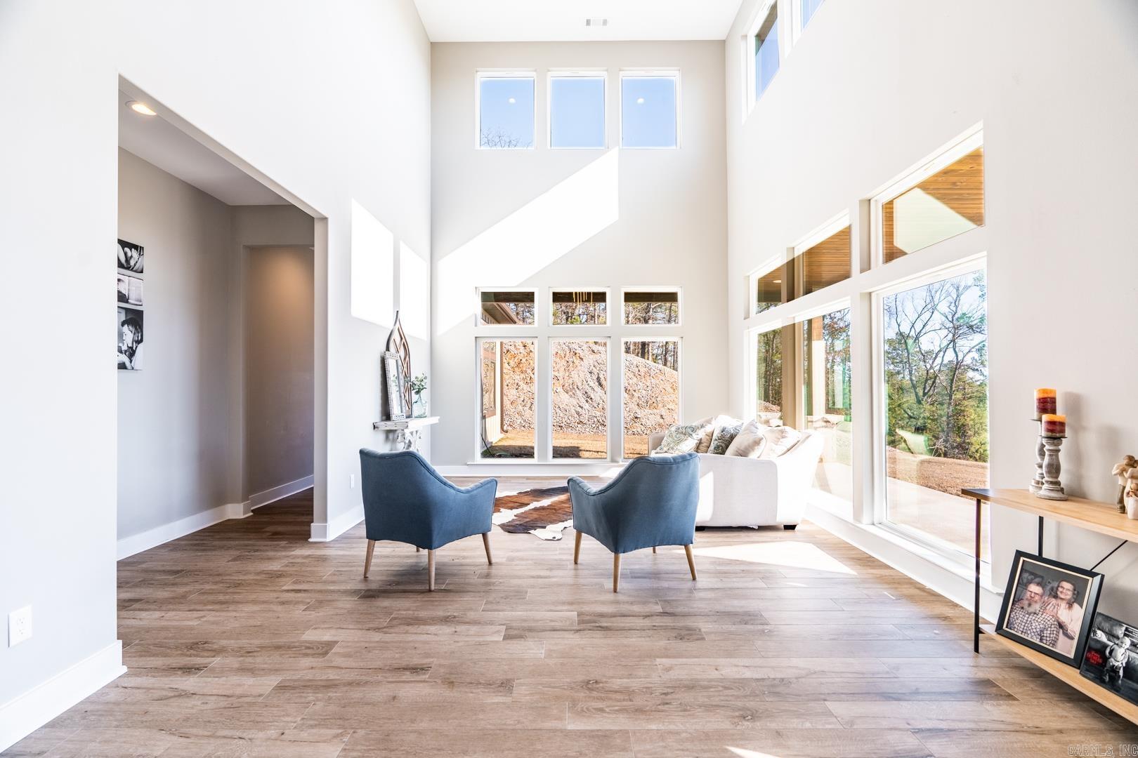 1284 Westcliffe Drive