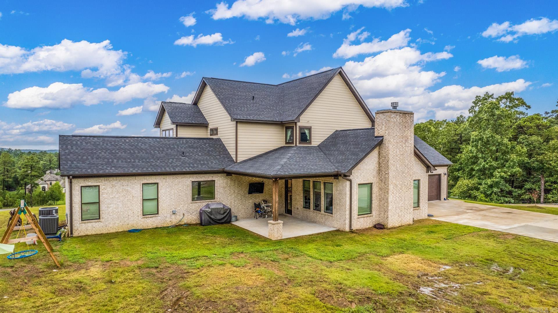 1284 Westcliffe Drive