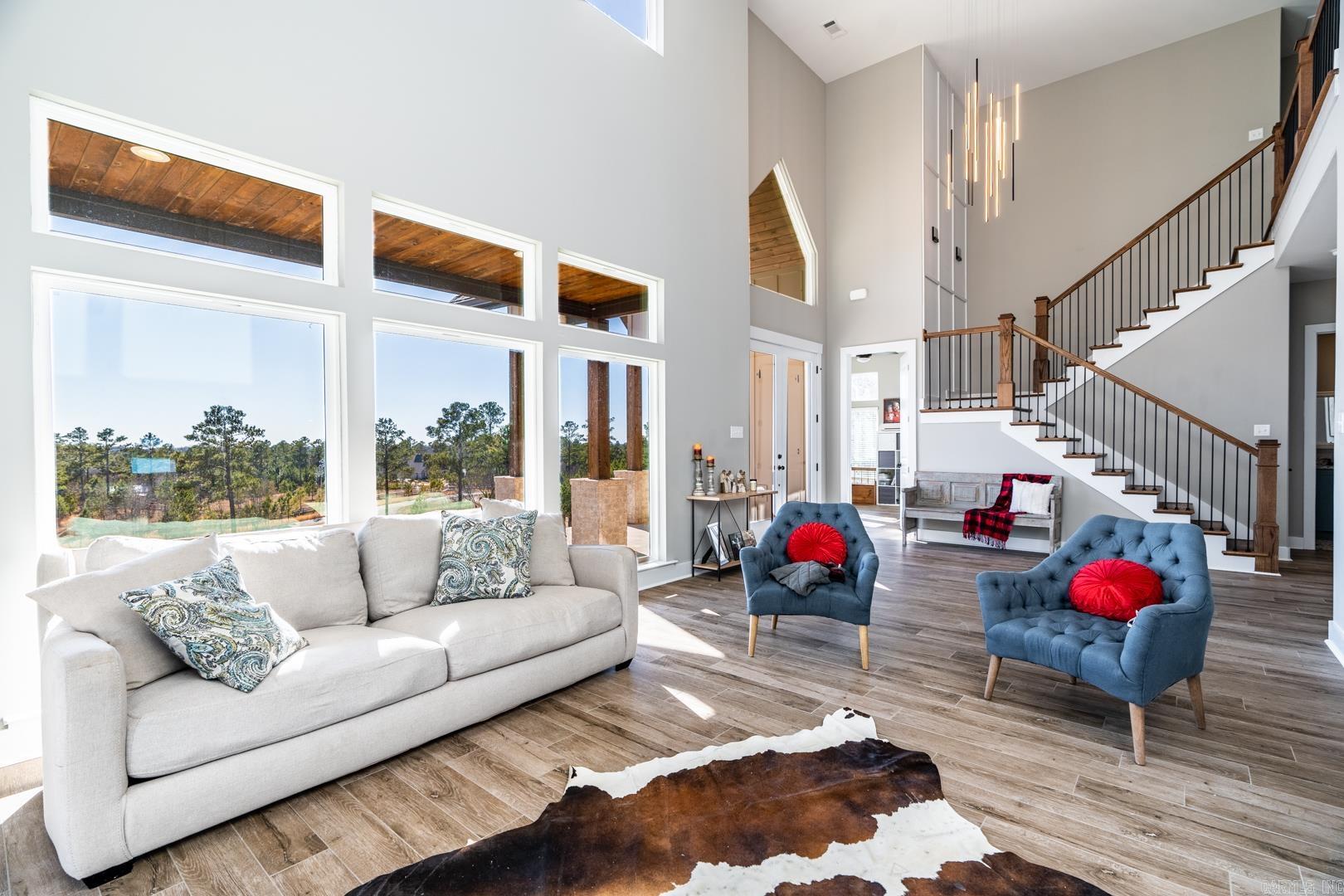 1284 Westcliffe Drive