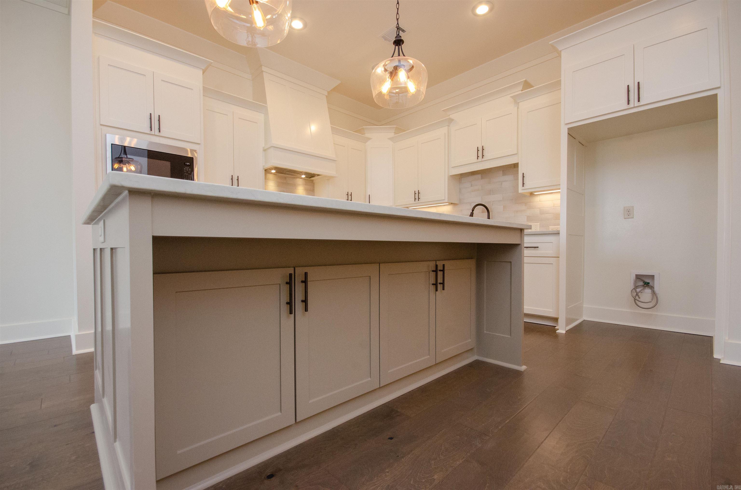 845 Steel Avenue