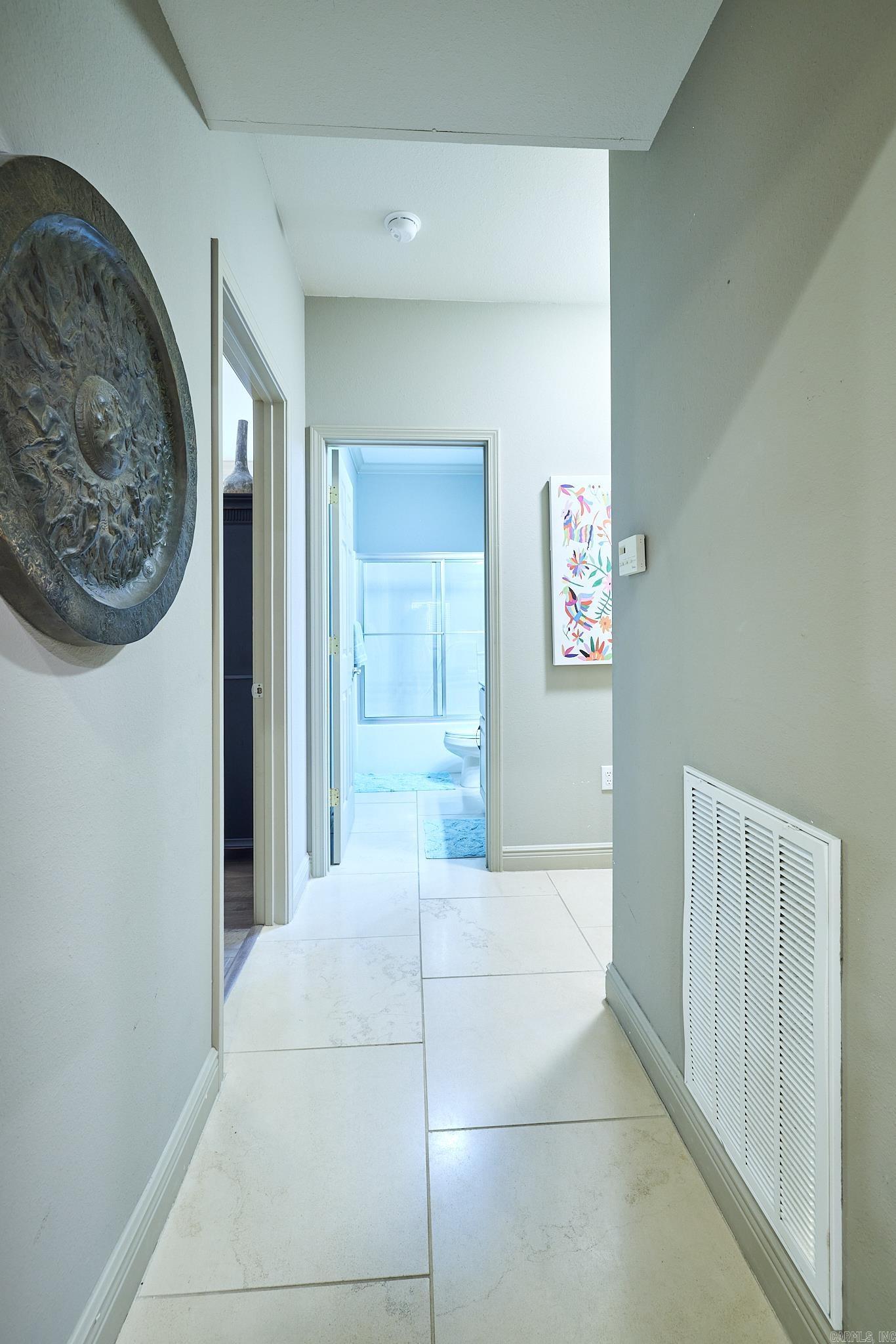 410 Halteria Ln Unit: B