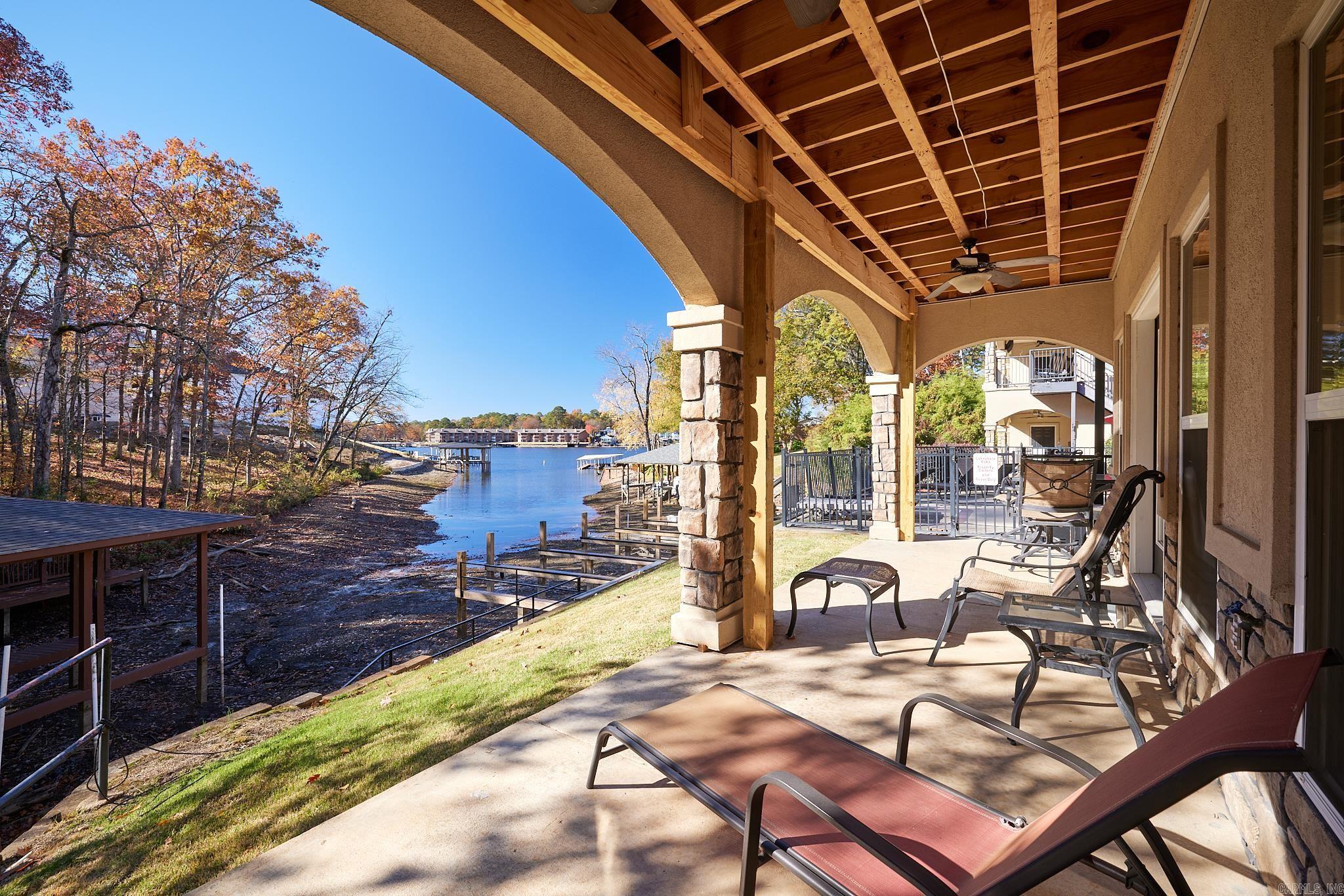 410 Halteria Ln Unit: B