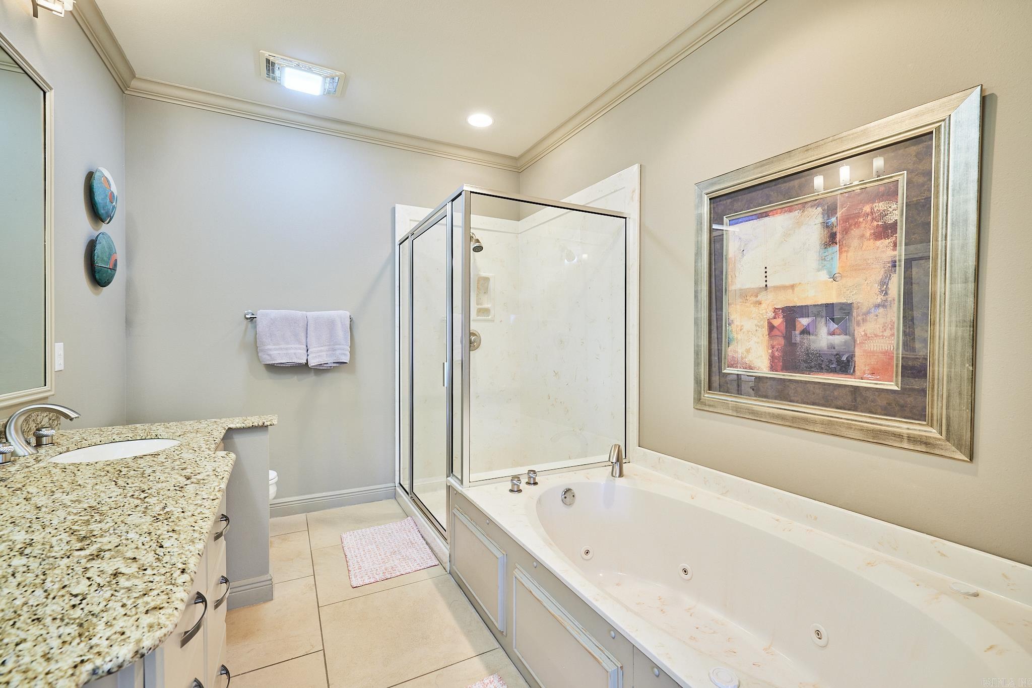 410 Halteria Ln Unit: B