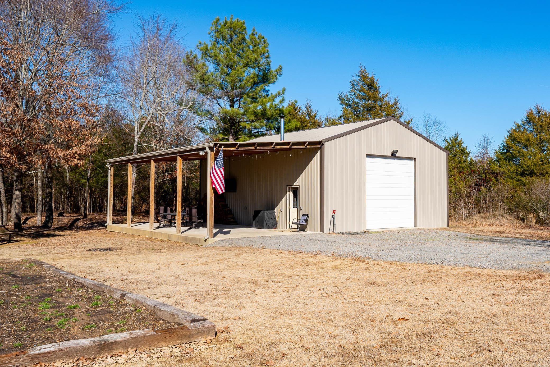 24 Arnoldsburg Road