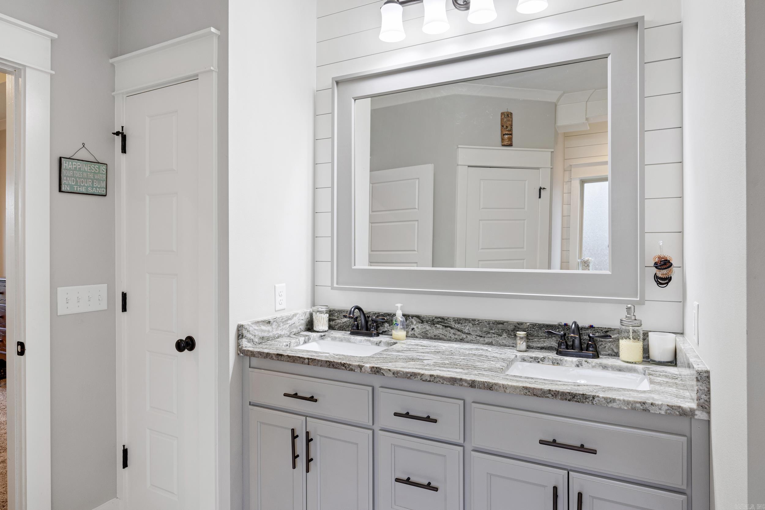 110 Promenade Circle