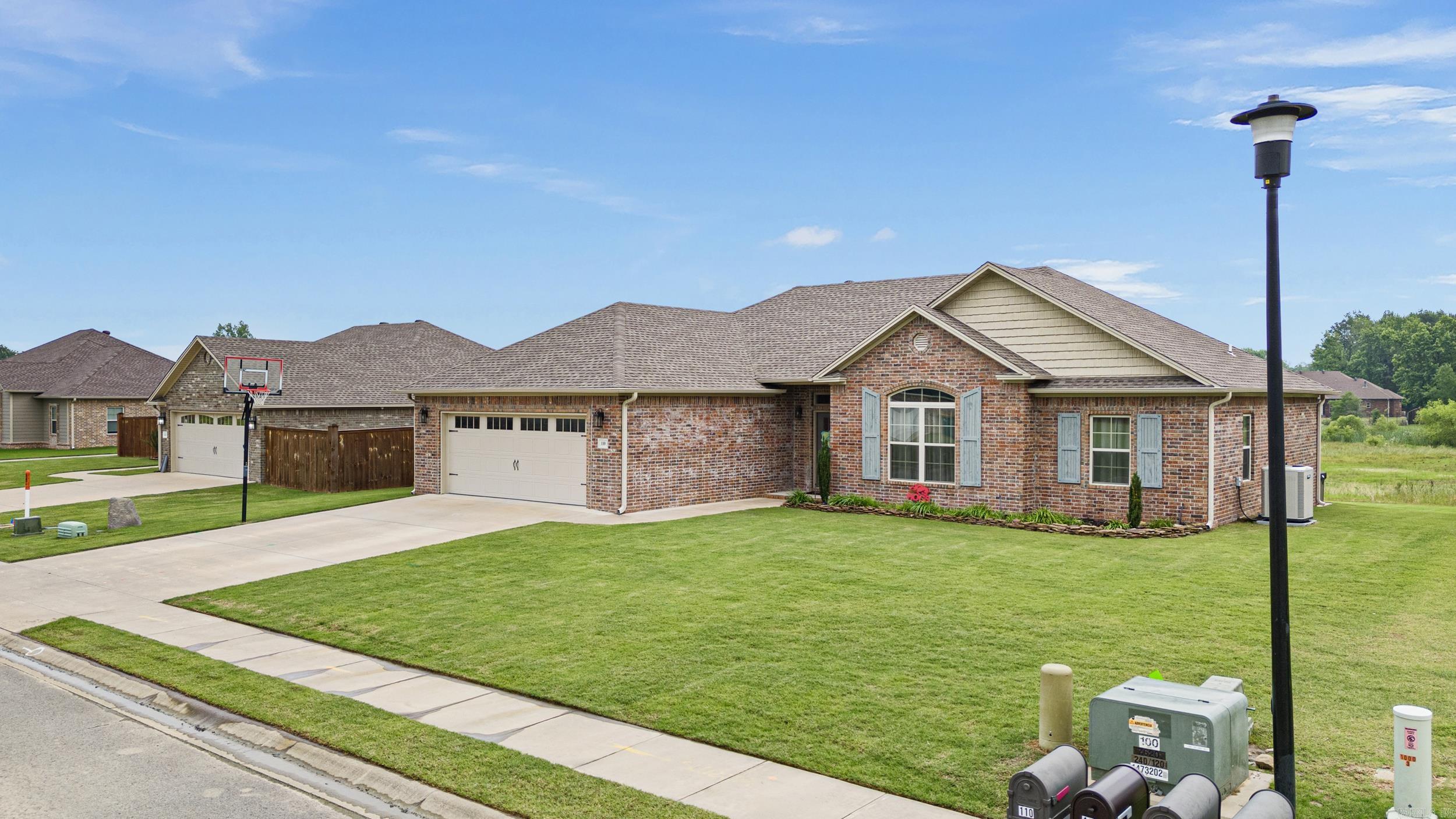 110 Promenade Circle