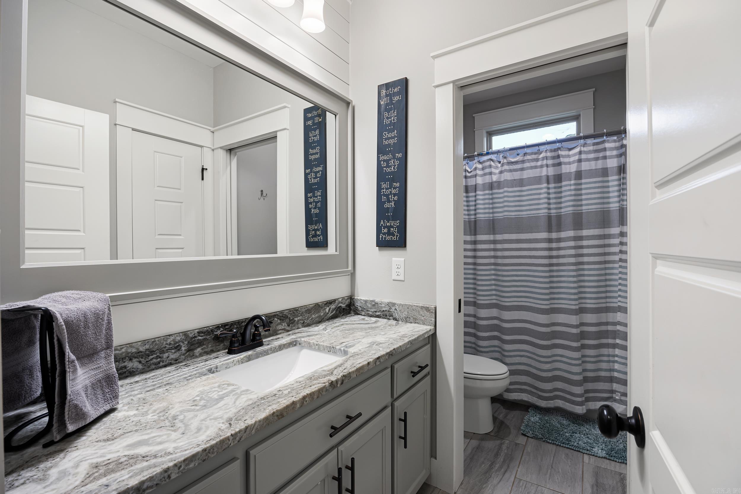 110 Promenade Circle