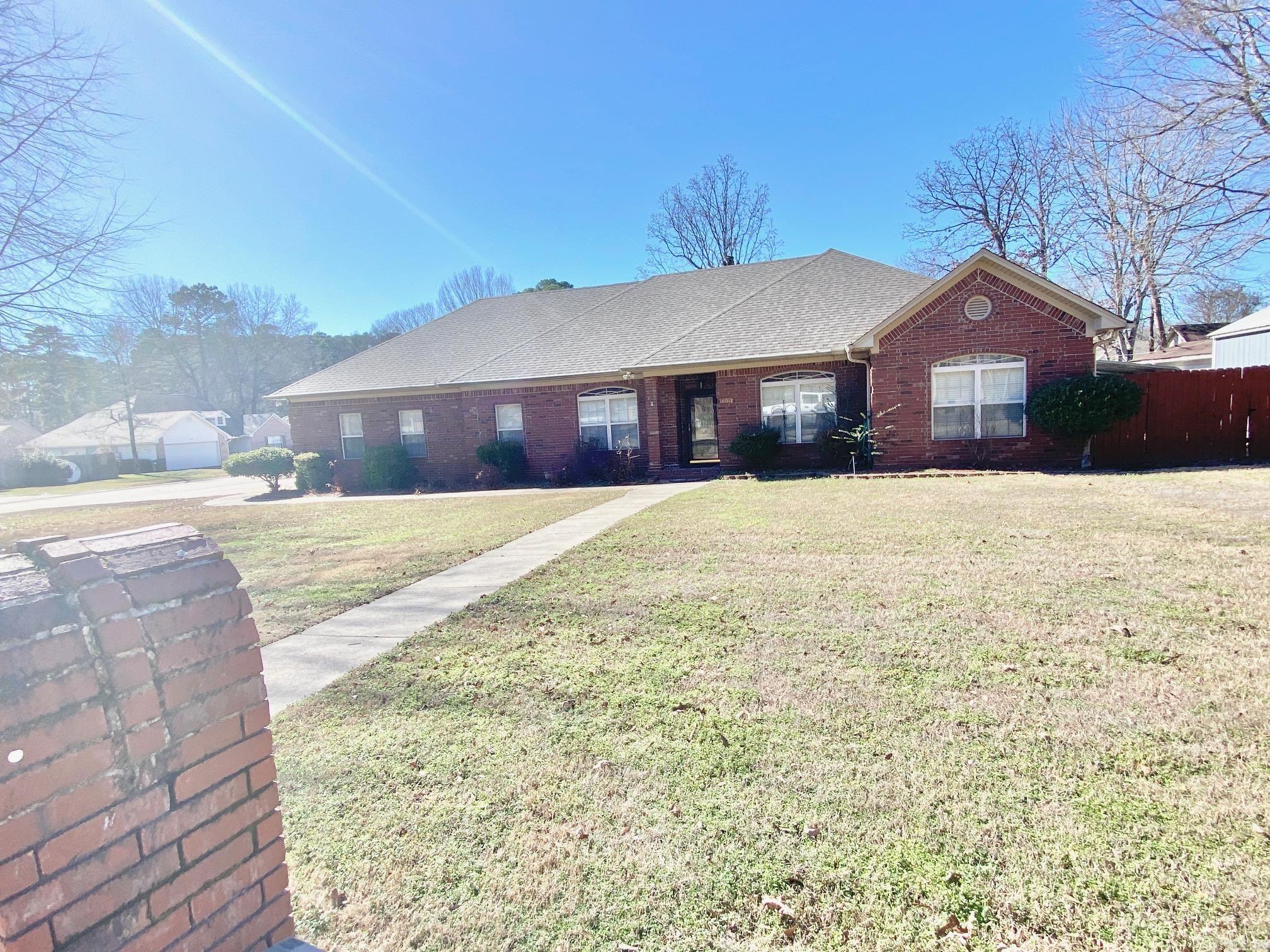1603 Miller Place