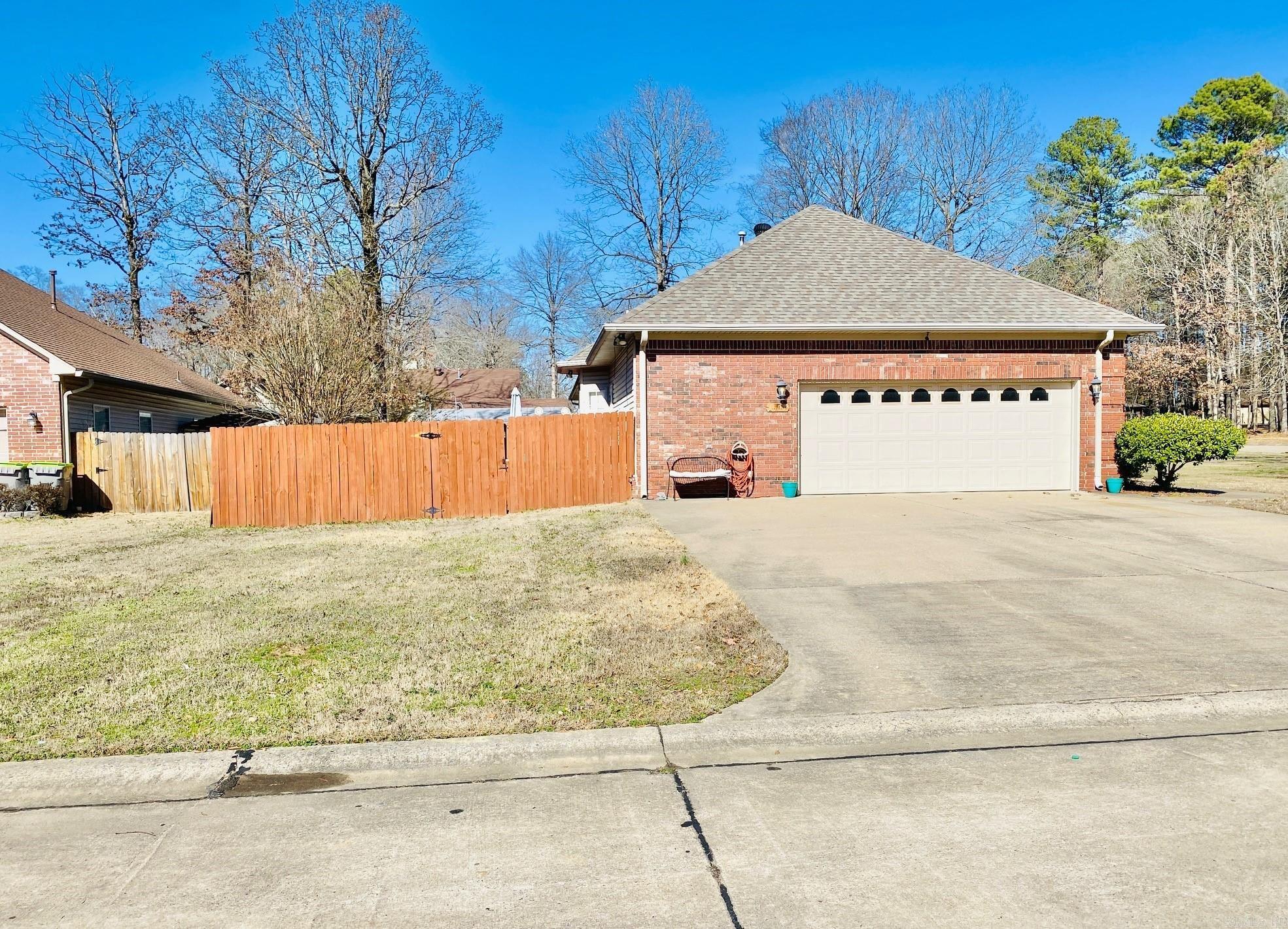 1603 Miller Place