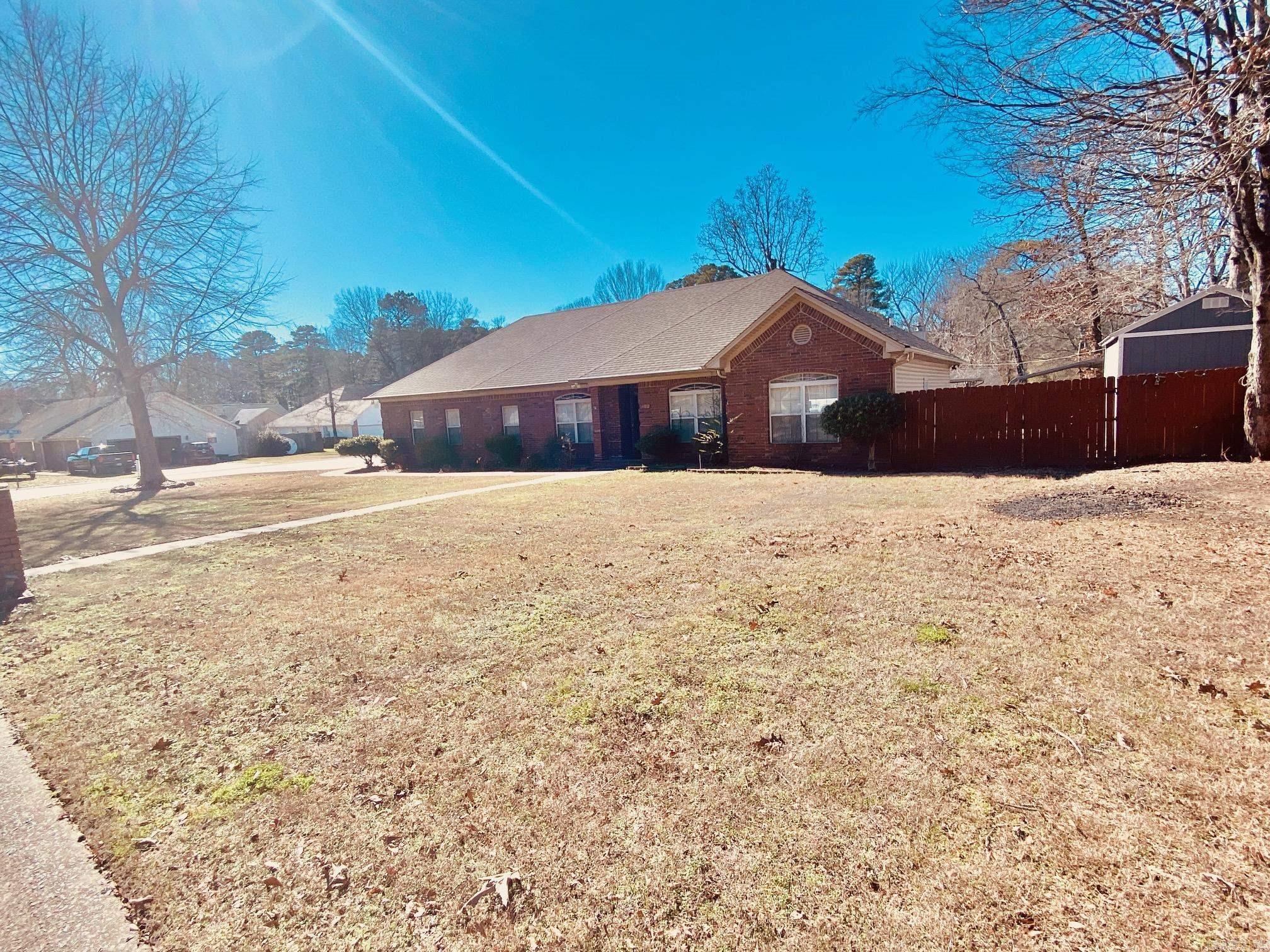 1603 Miller Place