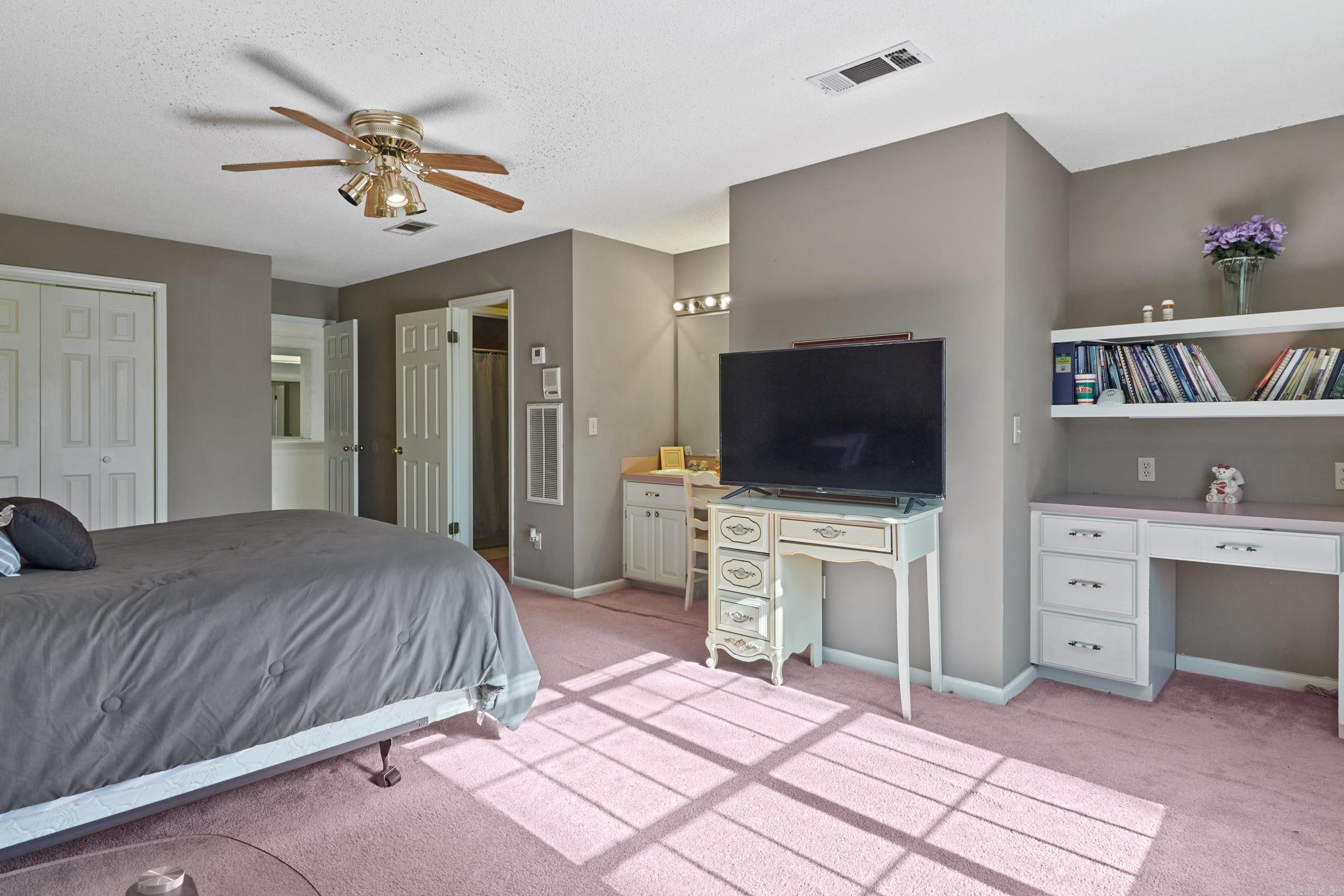 3417 N Rodney Parham