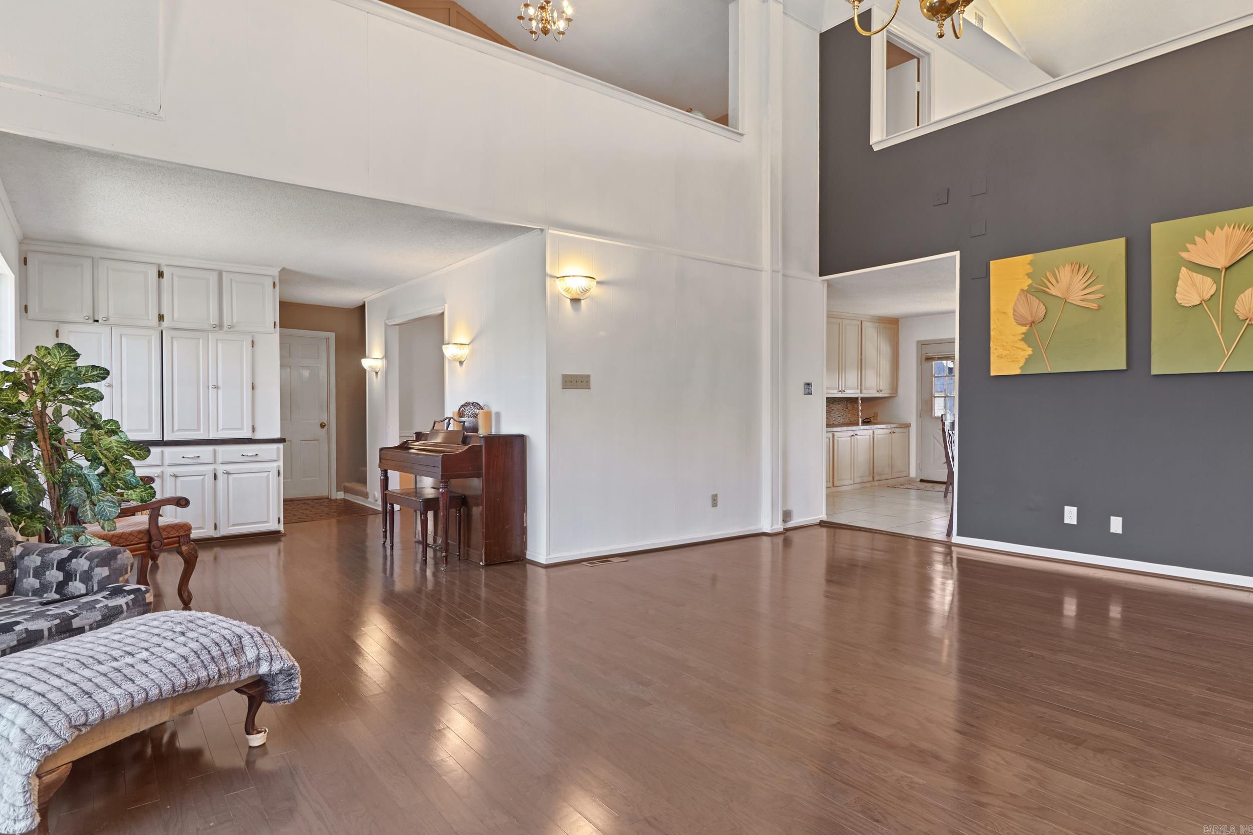 3417 N Rodney Parham