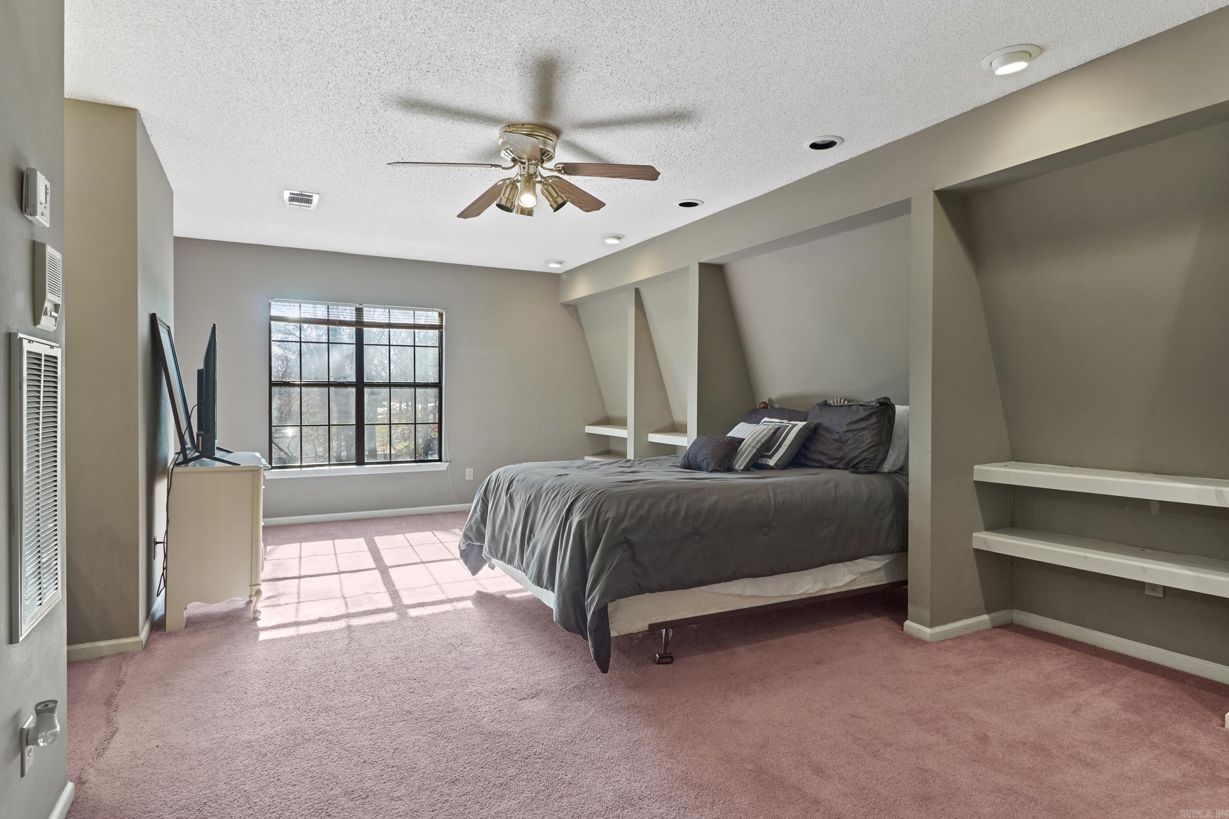 3417 N Rodney Parham