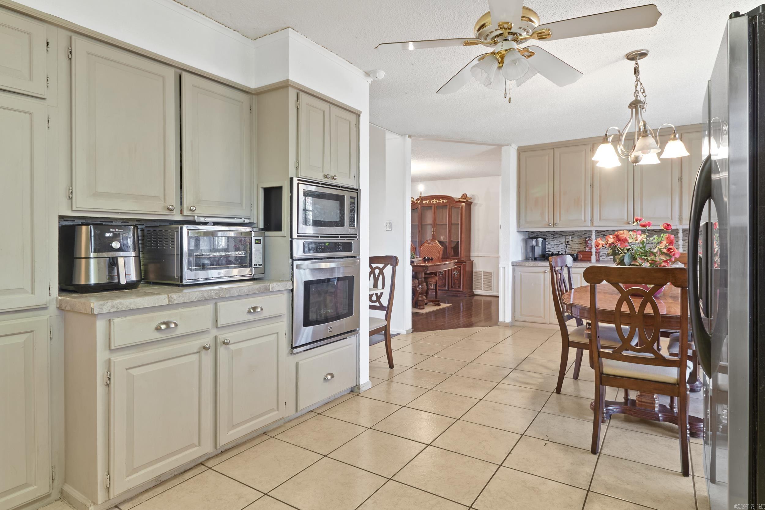 3417 N Rodney Parham