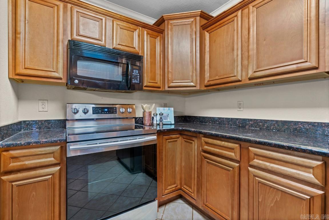 208 Southridge Lane Unit: G-1